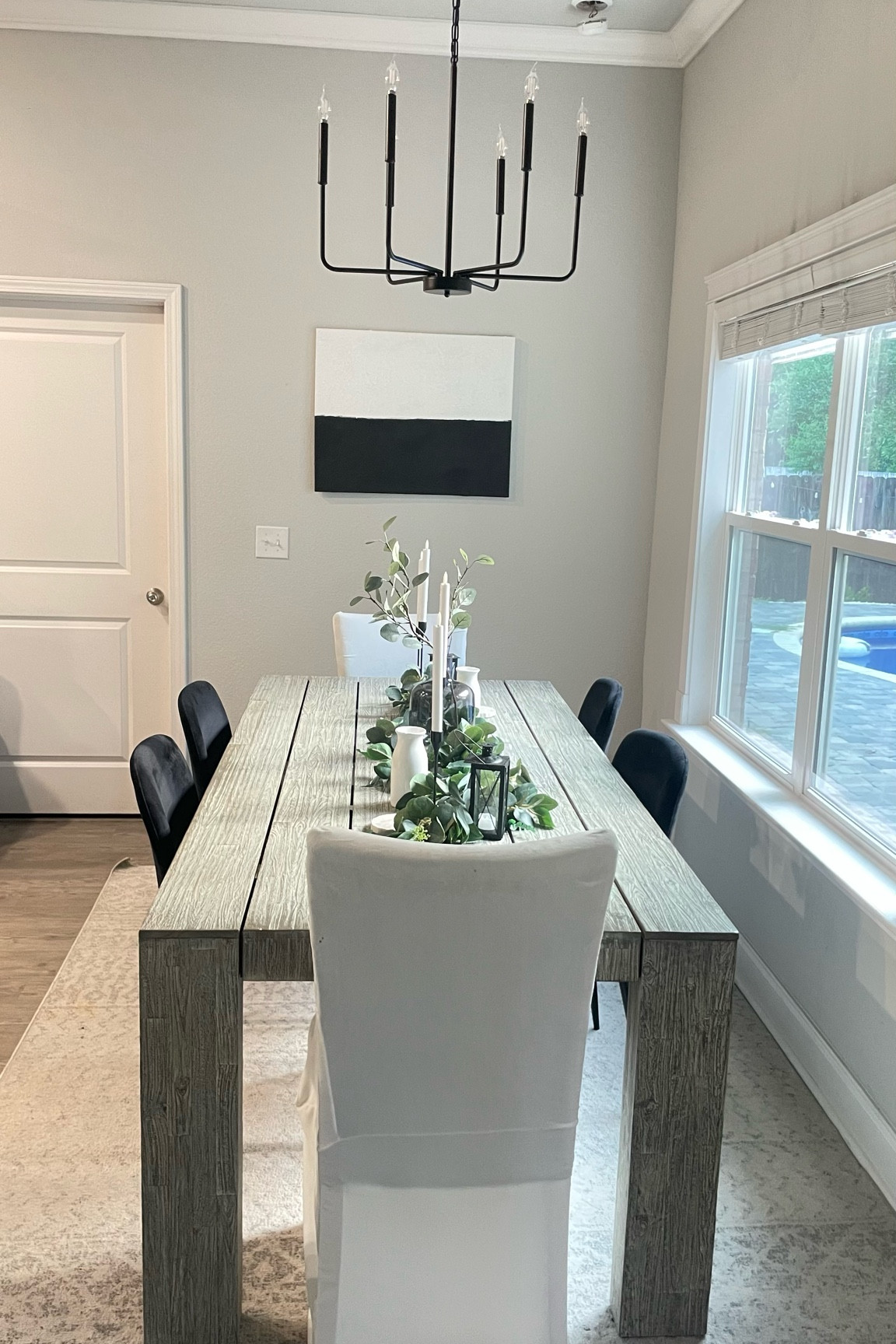 Modern dining table decor🖤

I just got a new dining room chandelier for $45 and I’m in love! I think it’s so modern and elegant looking, and was so affordable 🙌🏼

Modern home, modern home decor, modern home design, modern home style, minimalist home, minimalist home decor, bougie on a budget, affordable home decor #modernhomedecor #modernstyle #homedecorideas #homestylingtips #affordablefinds #homedecor #budgetfriendlydecor #dupes #bougieonabudget #BudgetFriendly #diningroom #chandelier #modernhomedesign #styleinspo #homestyledecor #modernhome #affordablehomedecor #modernhomestyle 

#LTKHome #LTKSaleAlert #LTKFindsUnder50