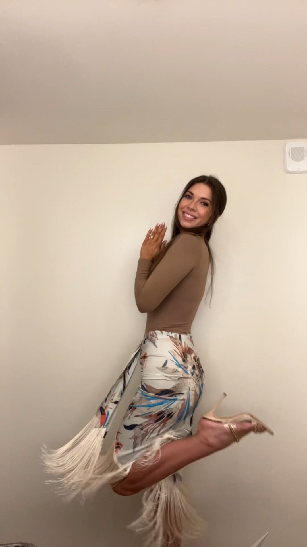 This fringe midi skirt is so fun! Paired with my all time fav Amazon bodysuit, it’s the perfect combo of Hawaii and Nashville for my show in Waikiki! 🌴

Don’t forget to pre-save my new single “Better Place” before it comes out on 5/24!! 🔗 in my IG bio (@jennytolman) 

Country concert outfit, outfit transition, long sleeve bodysuit 

#LTKFestival #LTKVideo #LTKStyleTip