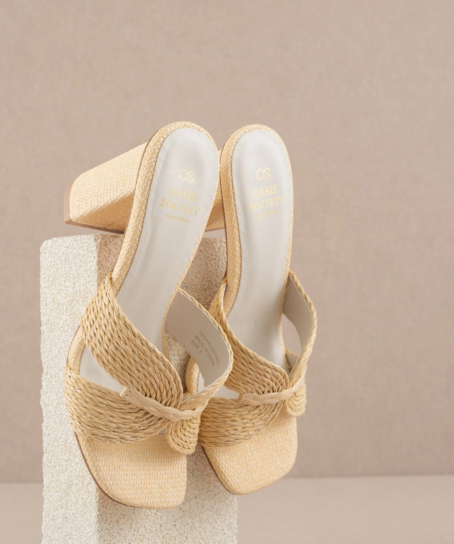 The Santiago | Natural Raffia Heel | Oasis Society