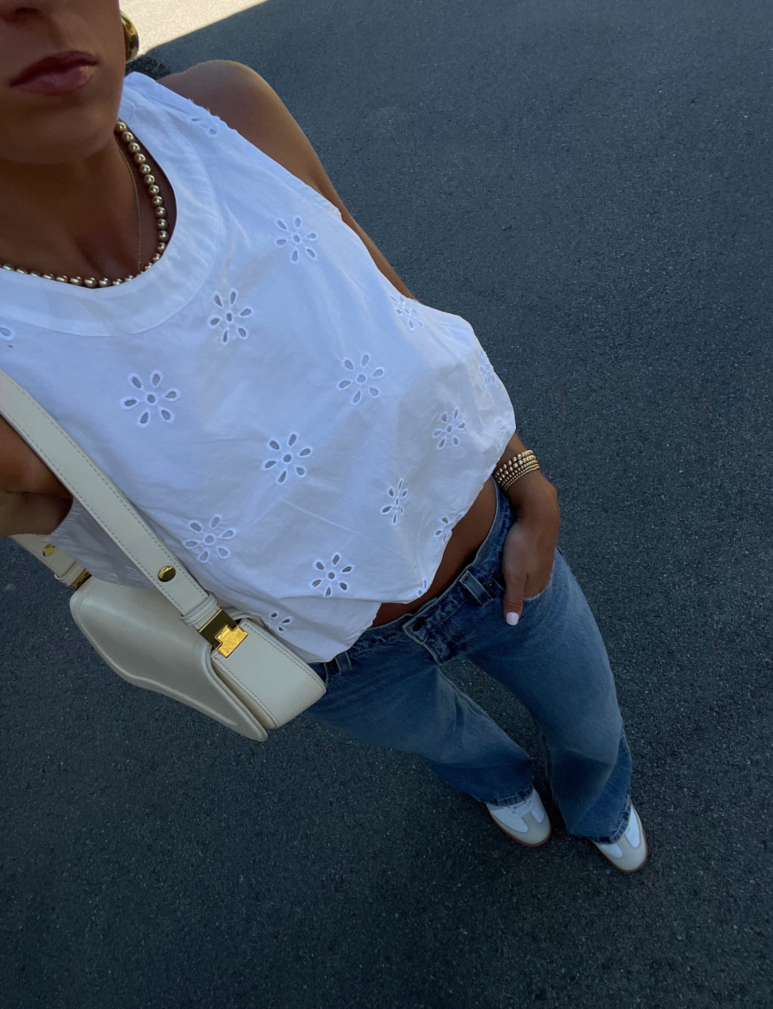 Summer outfit at home!



#LTKstyletip #LTKfindsunder50 #LTKSeasonal