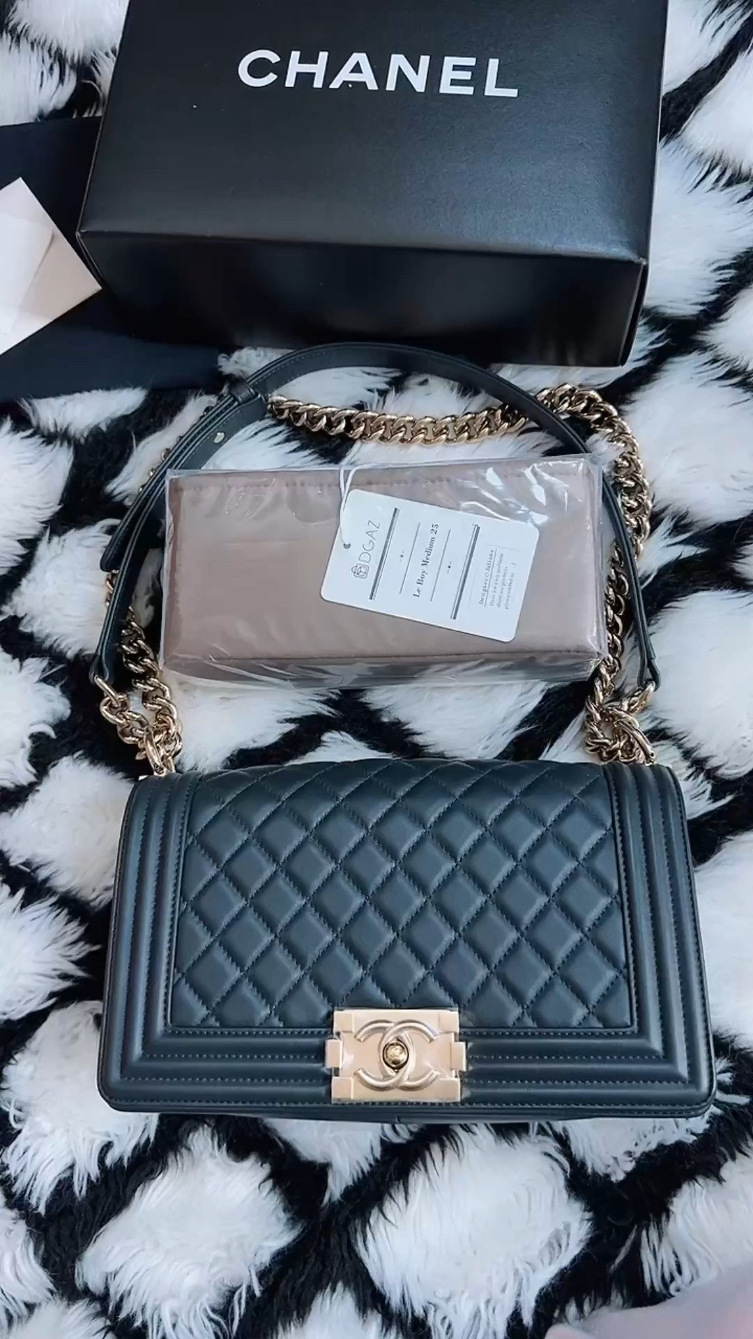 organizer
chanel bag
designer bag
bag organizer 
gift ideas
gift ideas for her

#LTKSaleAlert #LTKootd #LTKvlog