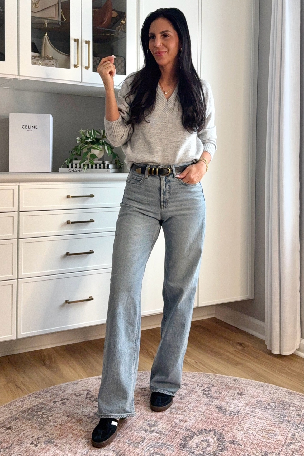 AGolde look for less at Old Navy
Denim- 2 tall 
Sweater small 
Spezial Sneakers- size down a half size 

#LTKU #LTKFindsUnder50 

#LTKSaleAlert