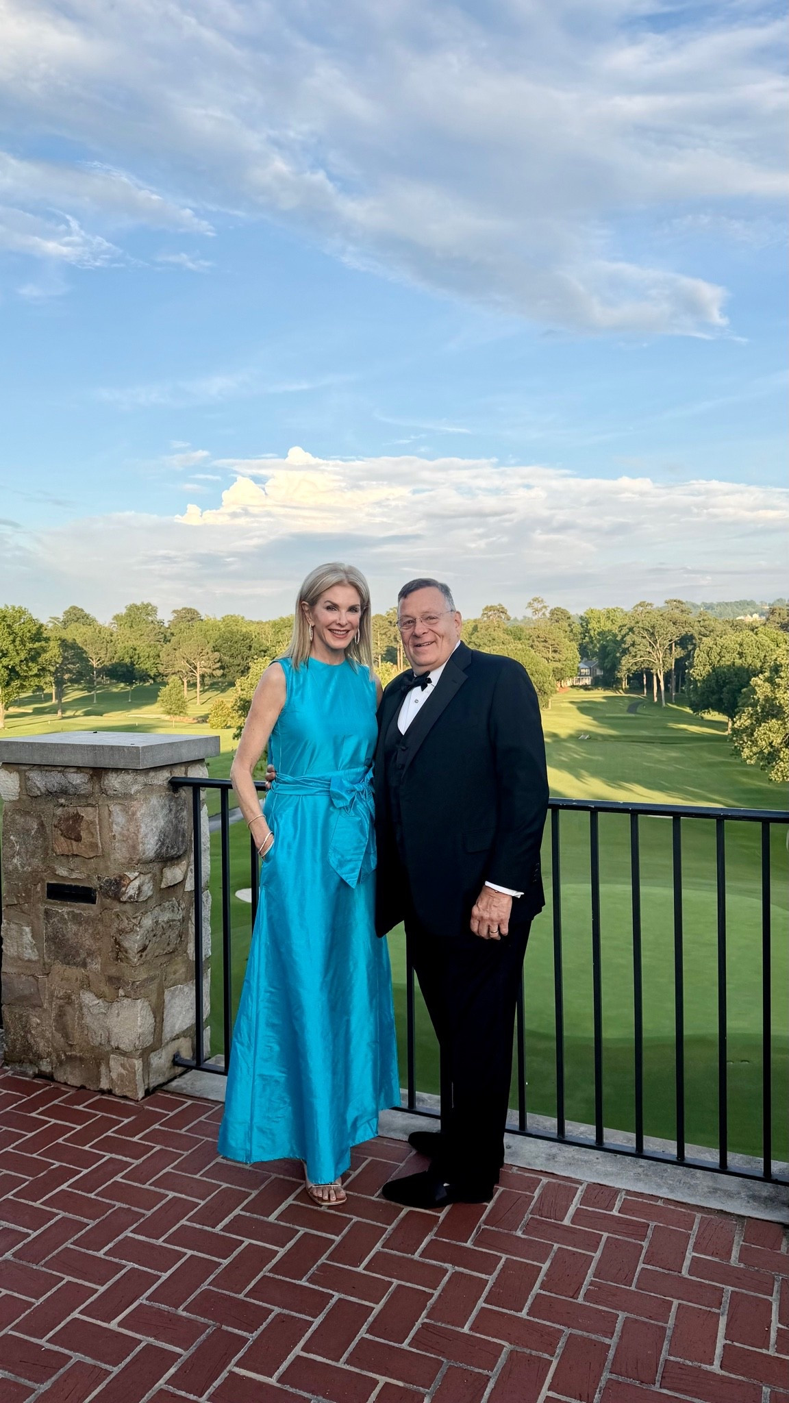 Gorgeous silk dress for a summer wedding! Use code TANYA50 for $50 off!

I’m in size S but I suggest sizing up if in between sizes.

#LTKWedding #LTKOver40 #LTKSeasonal