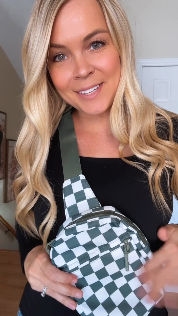 Must have bag for fall!!! Amazing heavy duty quality and tons of other colors available as well🫒🤍🍂

Fall time, checkered bag, purse, fall favorite, accessories, fall fashion, fall style, Amazon finds 


#LTKFindsUnder50 #LTKFindsUnder100 #LTKStyleTip