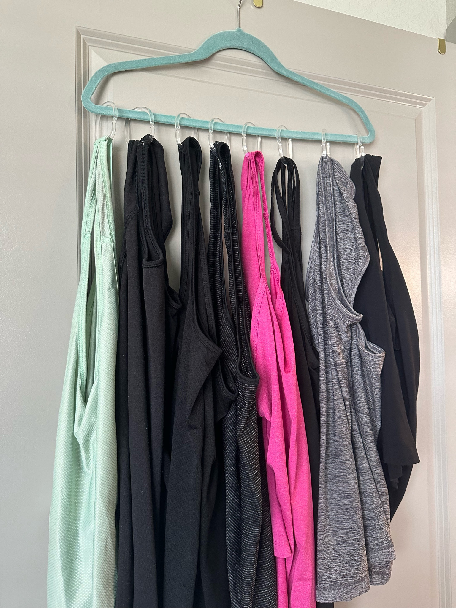 Work out tops organization 