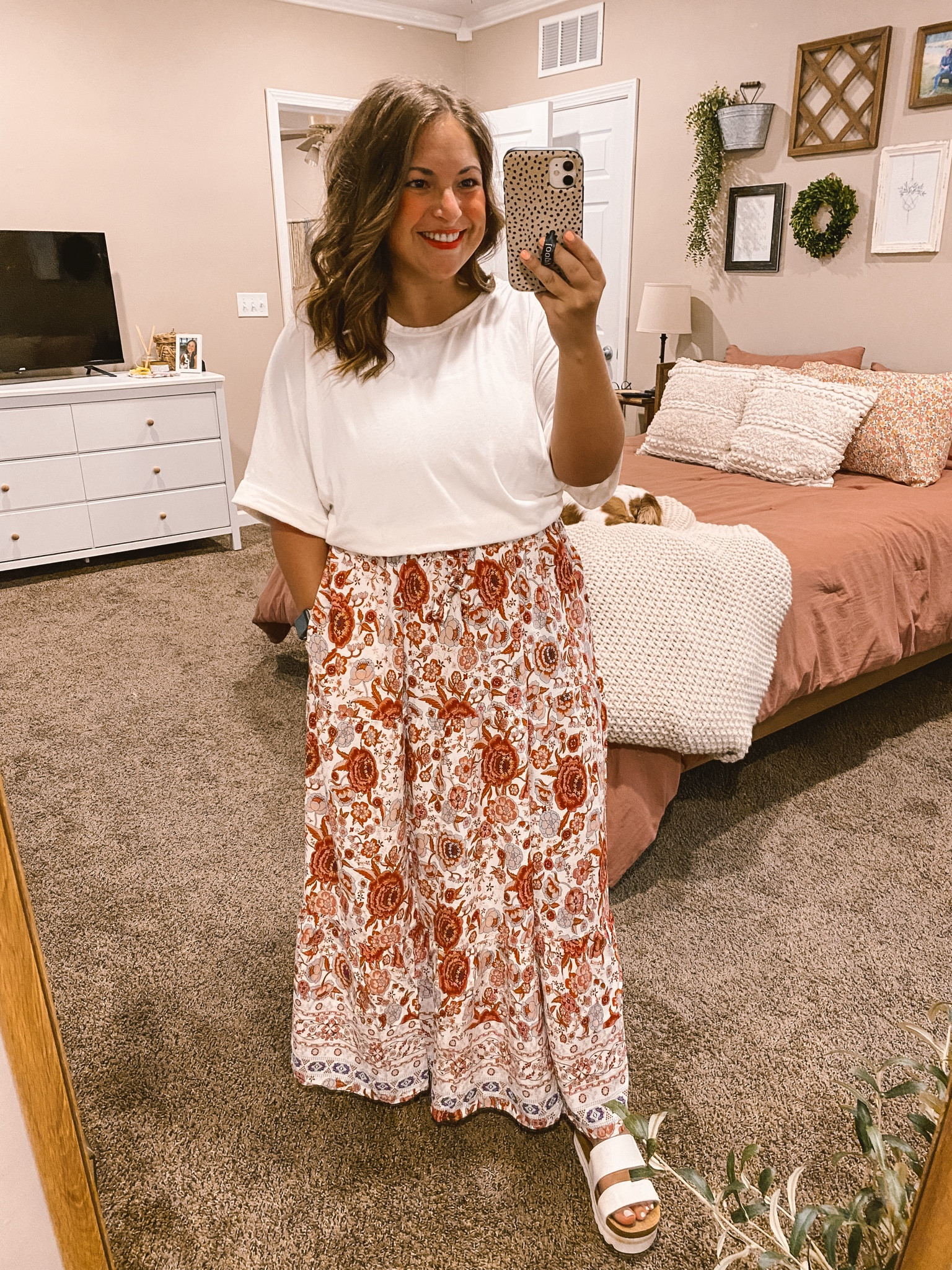 Maxi skirts are such a comfortable option for a summer outfit. They’re flowy & breezy which is perfect for hot temps. I love the bold pattern on this one from Amazon!

sandals: fit true to size // wearing a 5
skirt: fits true to size // wearing a large (could definitely size down to a medium)
tee: fits oversized // wearing a medium

#LTKSeasonal #LTKFindsUnder50 #LTKStyleTip
