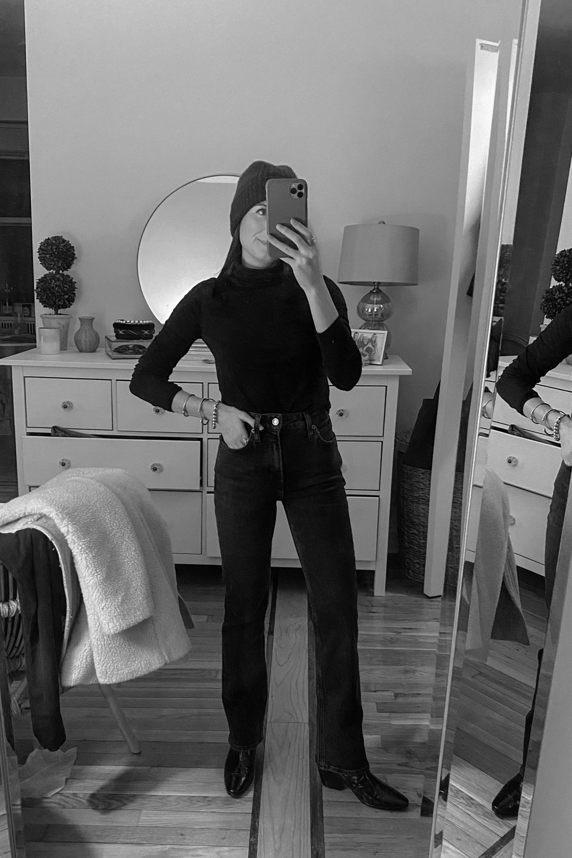 Cool girl denim 🖤

#LTKshoecrush #LTKstyletip #LTKSeasonal