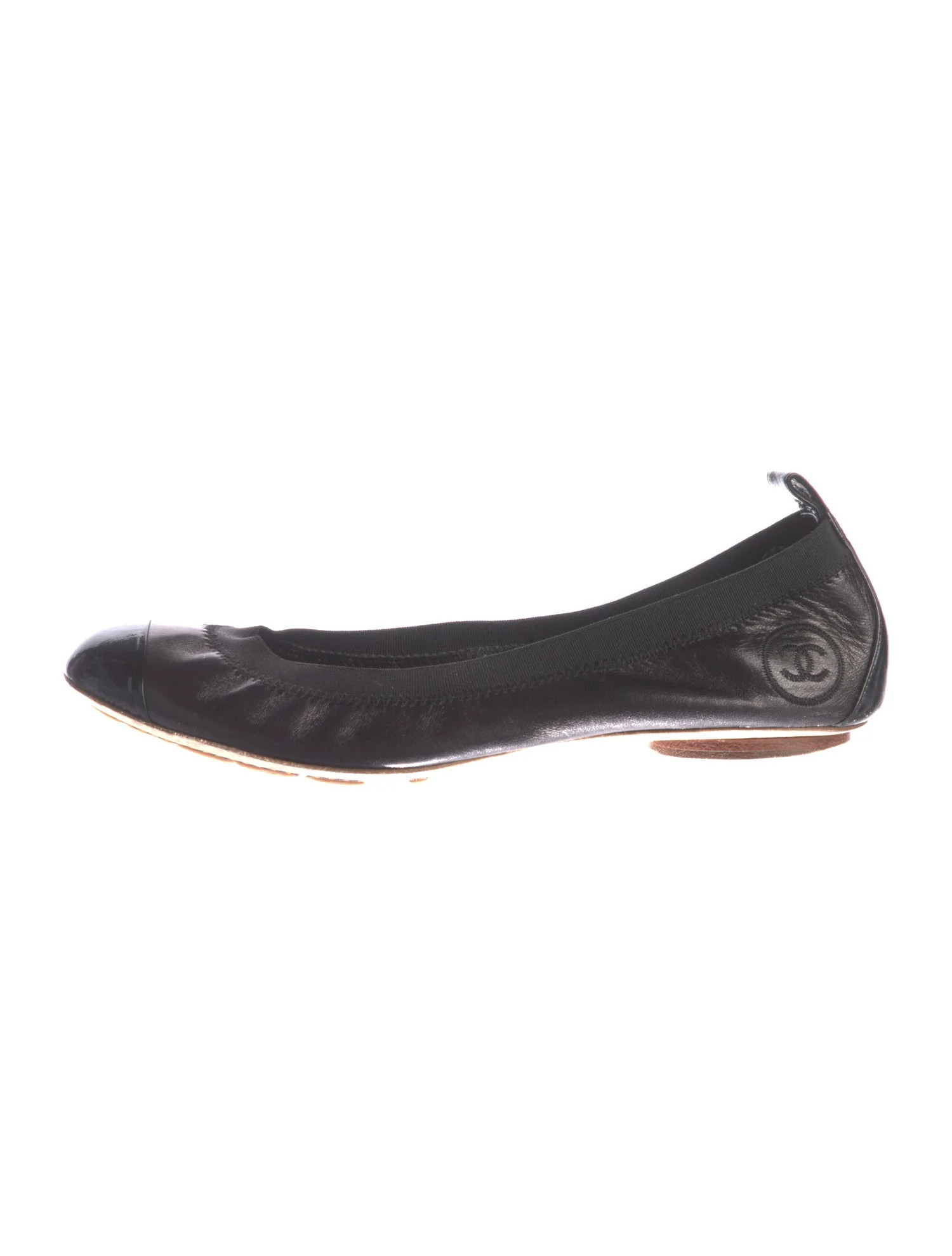 Interlocking CC Logo Leather Ballet Flats | The RealReal