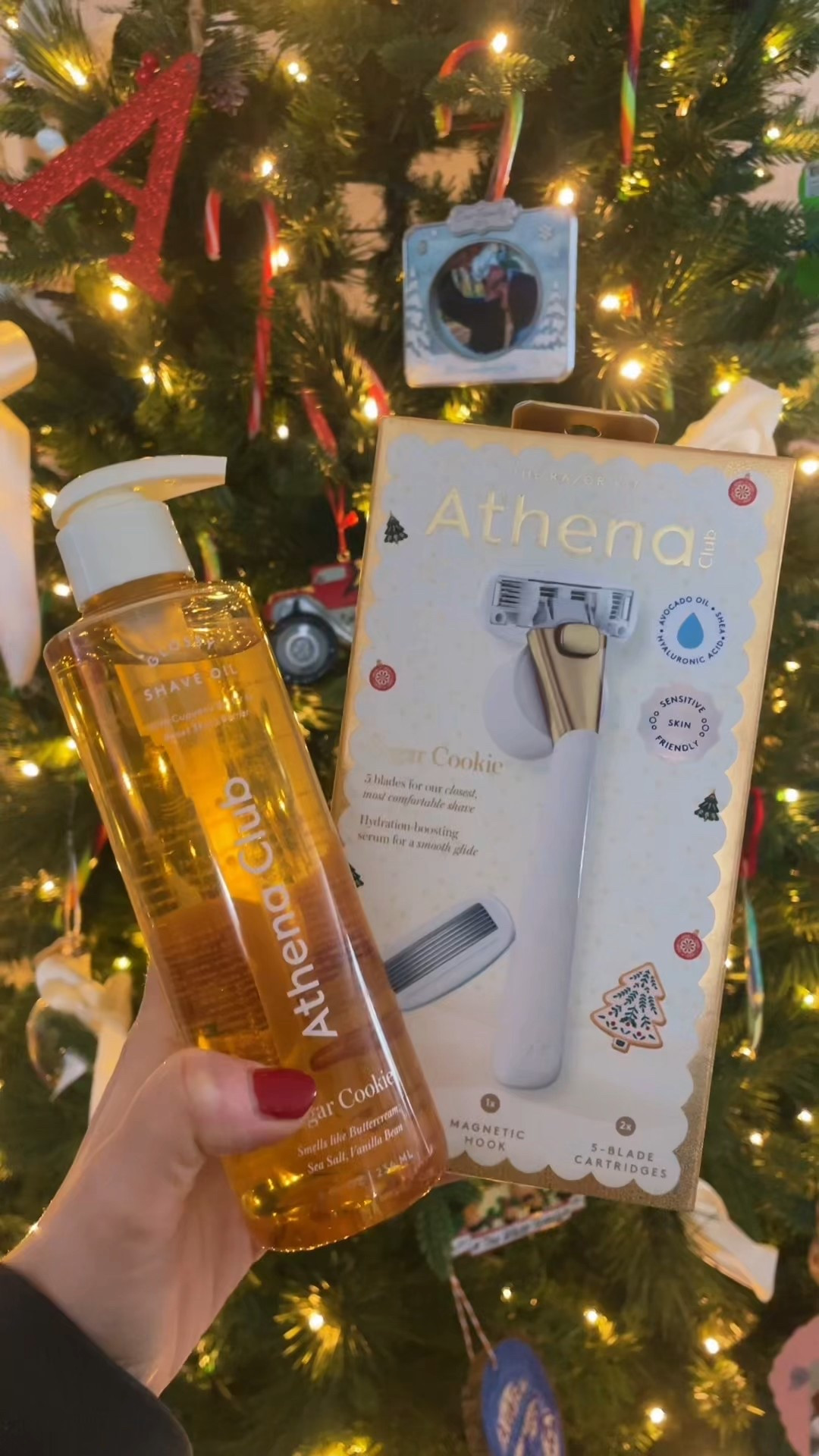 Athena club razor and shave oil is a great gift!


#LTKGiftGuide #LTKHoliday