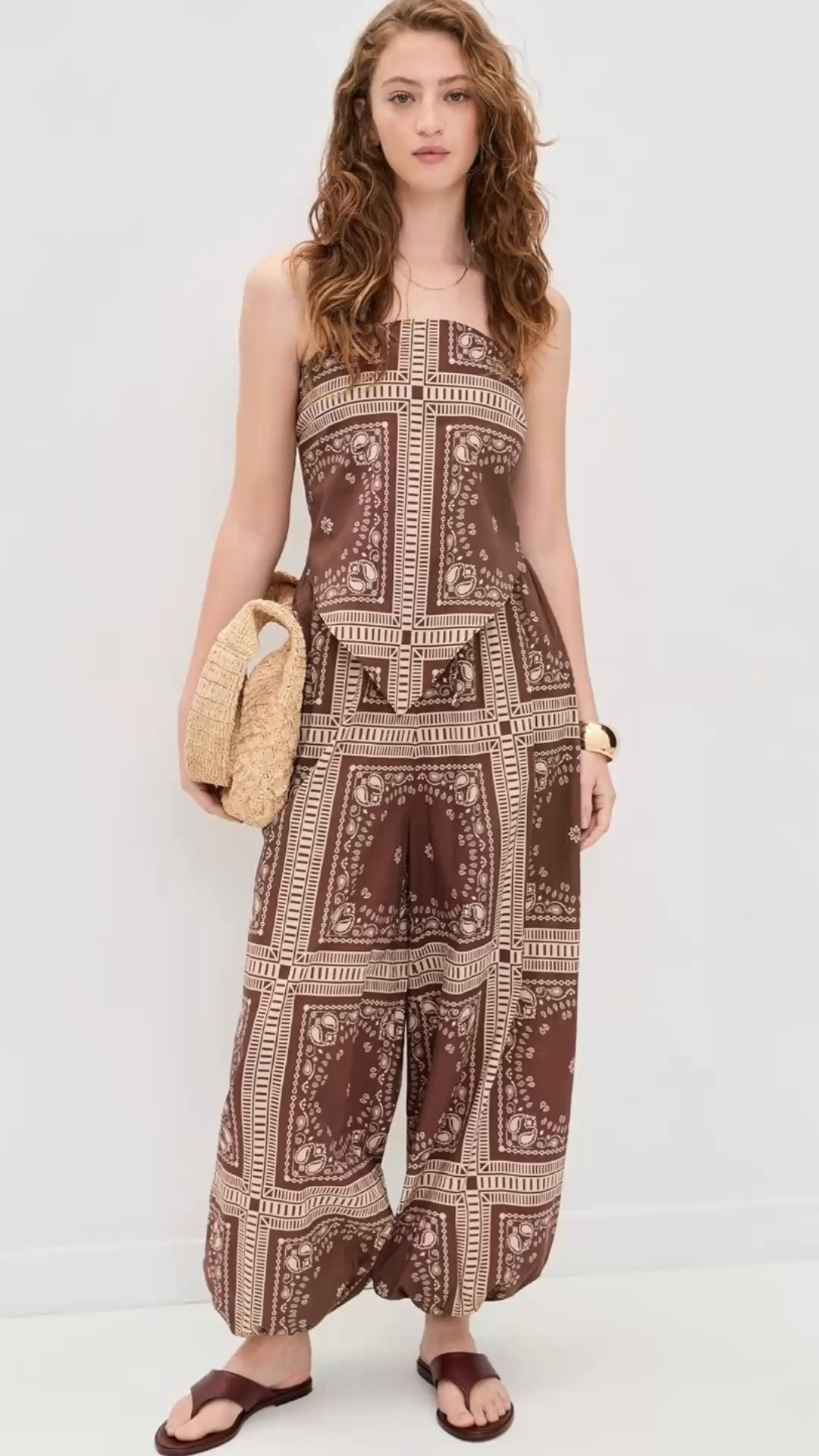 Can’t say no to a fun bandana print! 

#LTKgrwm #LTKSeasonal #LTKootd