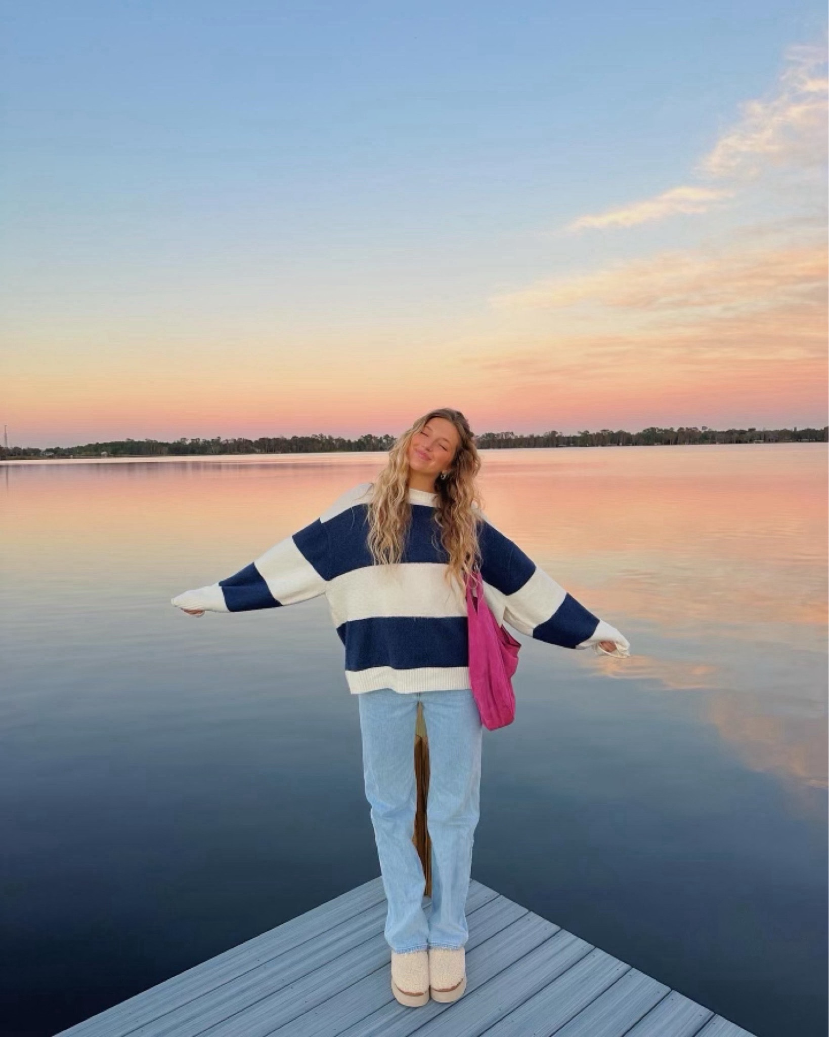 Pretty sunsets all 2024 pls 🧡
Sweater: XL 
Jeans: 30 X tall 

#LTKHoliday #LTKshoecrush #LTKstyletip