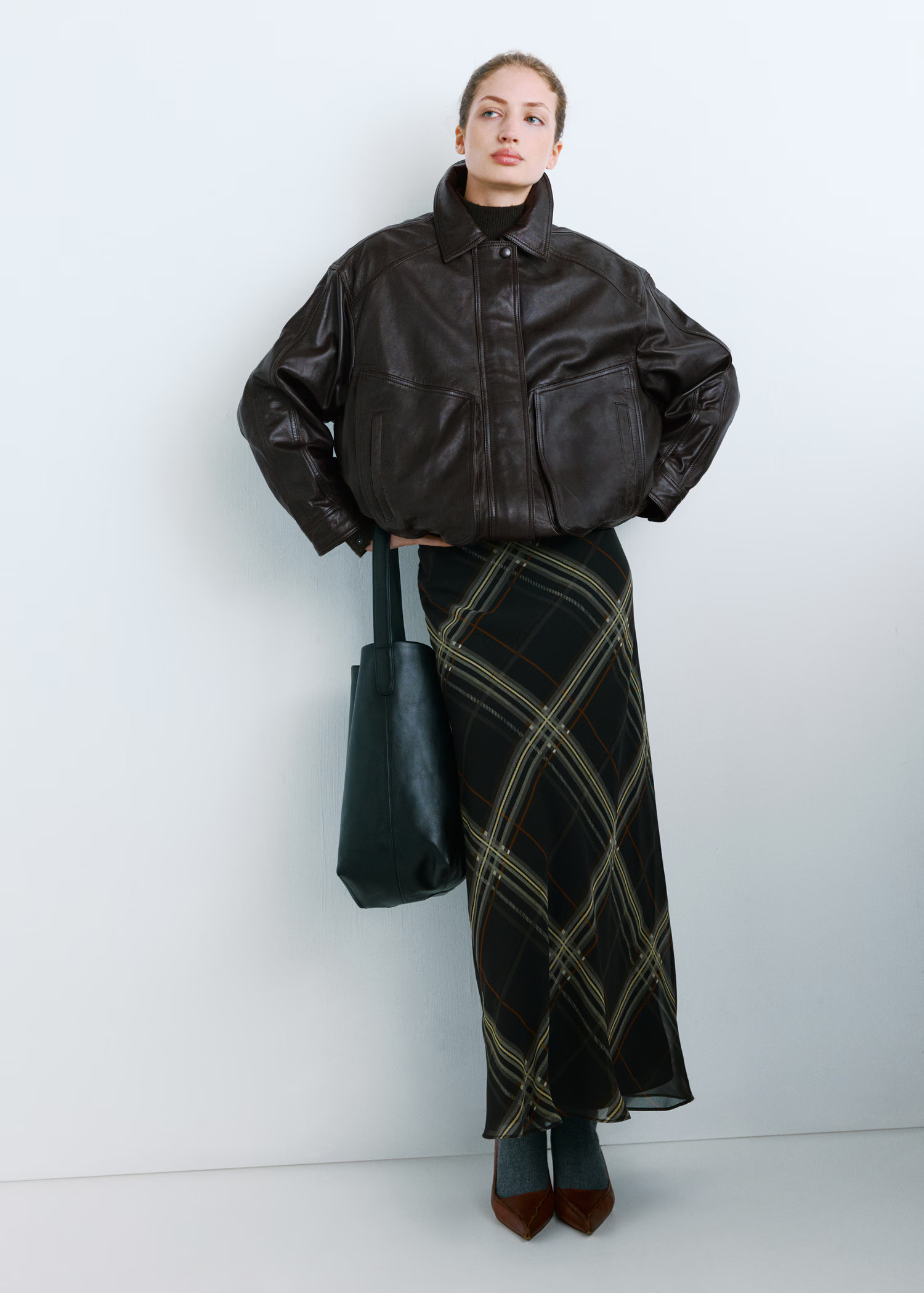 Oversized leather jacket | MANGO (UK)