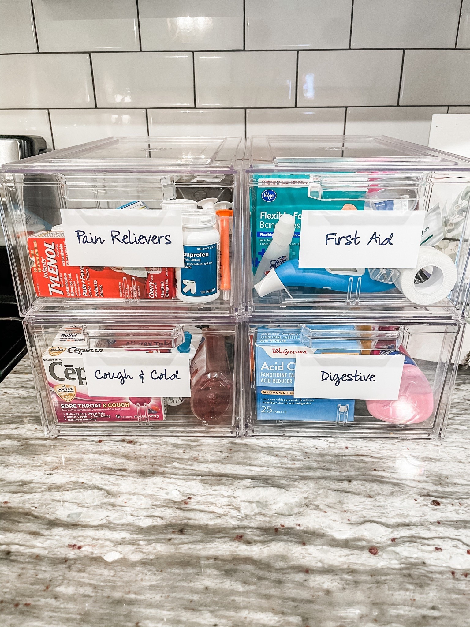 #organization #medicinecabinet #medicinestorage #closetinspo #clean 