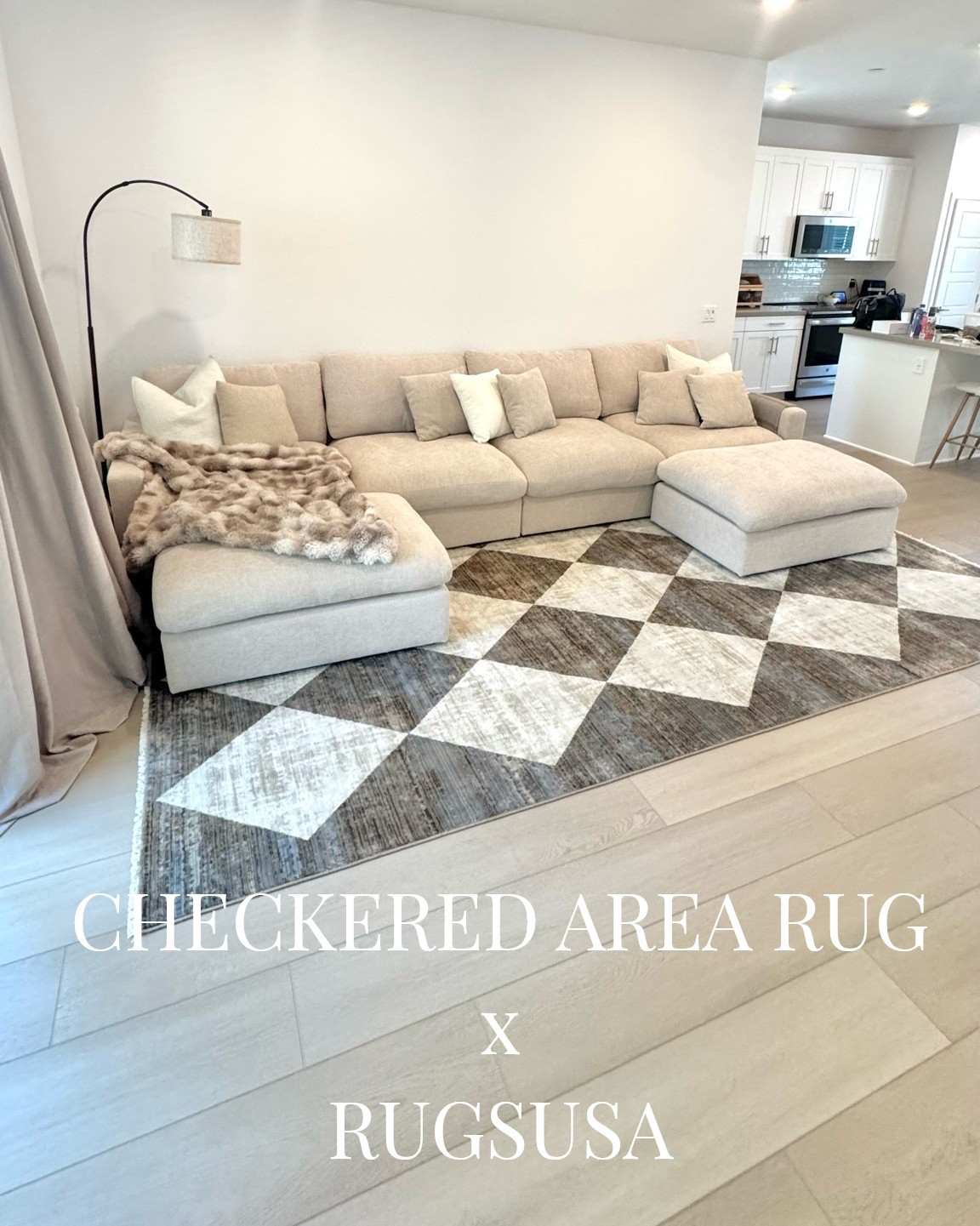 the neutral living room rug of my dreams☁️🤩🤎 

#arearug  #checkeredrug 
#livingroomrug  #neutralrug  #rugsusa @rugsusa-us

#LTKU #LTKHome #LTKSaleAlert
