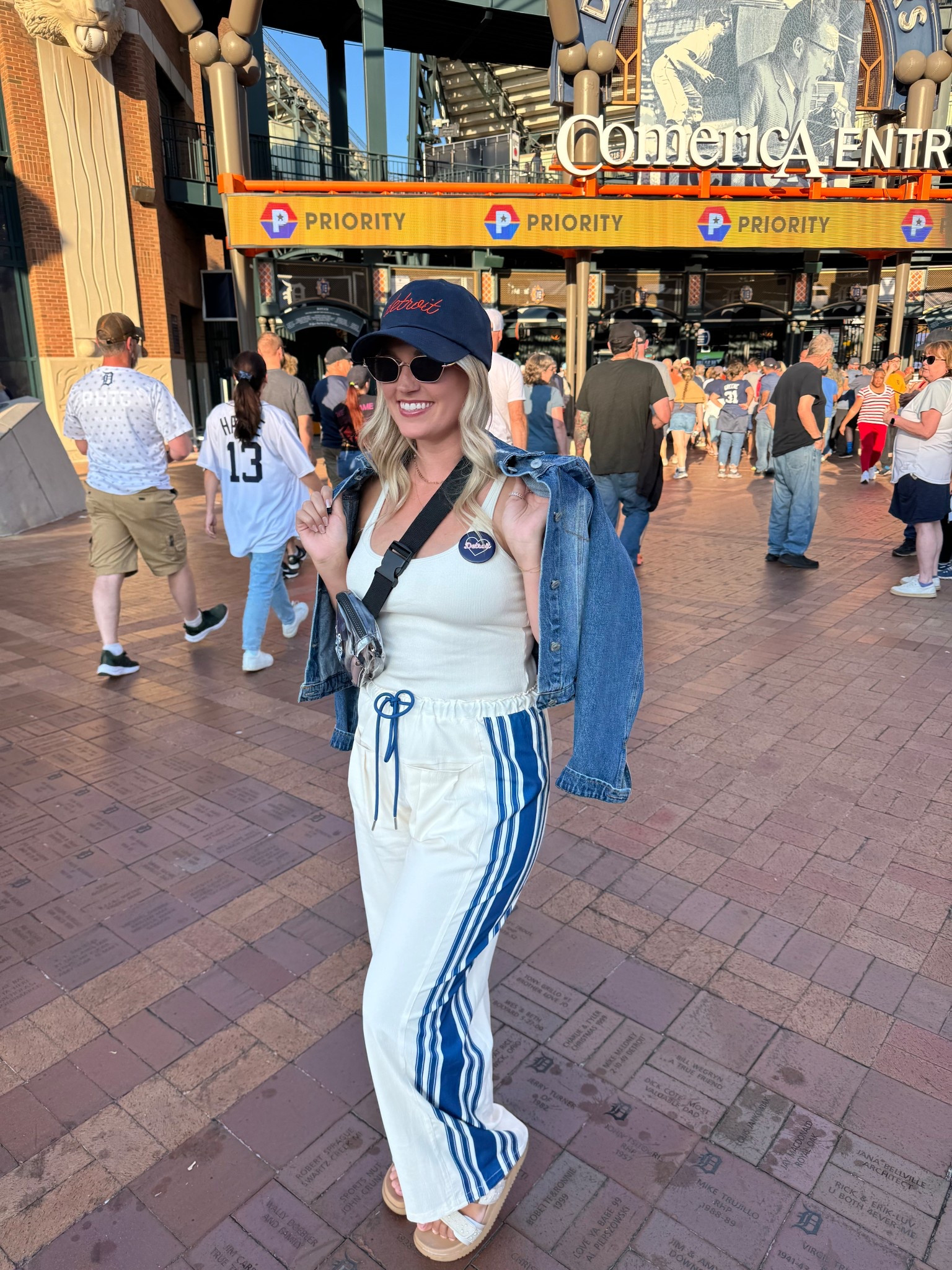 Game day outfit! These pants got soooo many compliments! This tank has a built in bra!
Hat is Kiloh+co

#LTKFallSale #LTKStyleTip #LTKFindsUnder50