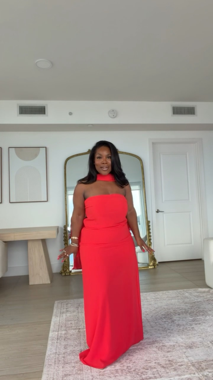 This color is so beautiful and this dress feels so chic and classy 😍😍 I’m actually obsessed!!

Dress: Size XL

Linking the rest of my lulus haul below!