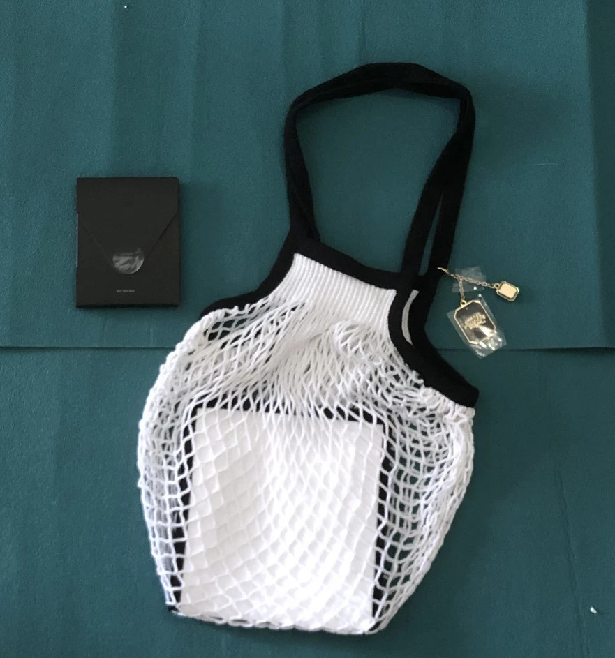 ?Chanel Beauty VIP Xmas Gift Cosmetic Clutch Pouch Handbag &amp; Keyring?Genuine  | eBay | eBay US