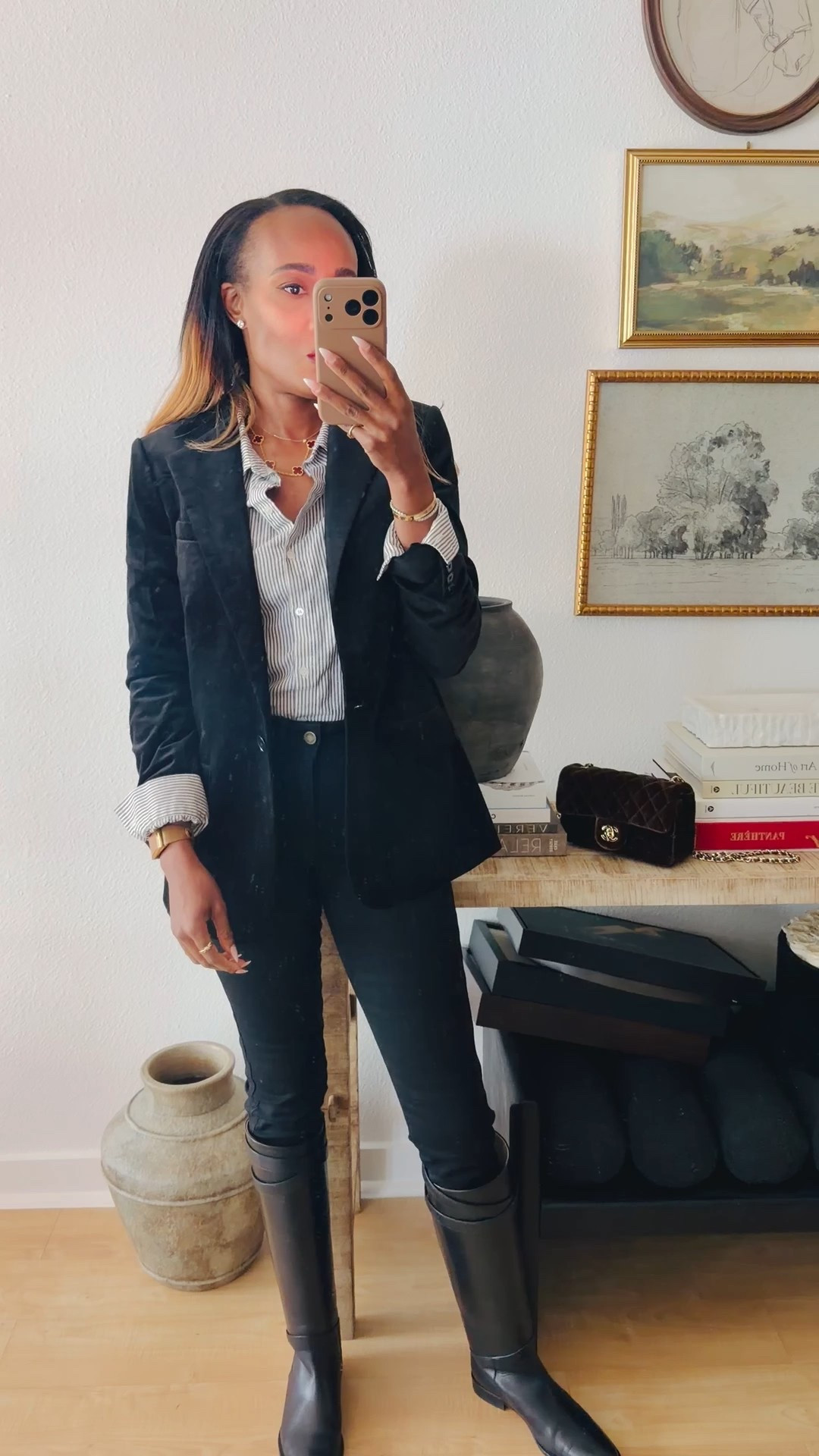 This velvet blazer is fabulous 🖤

#LTKootd #LTKOver40 #LTKSeasonal