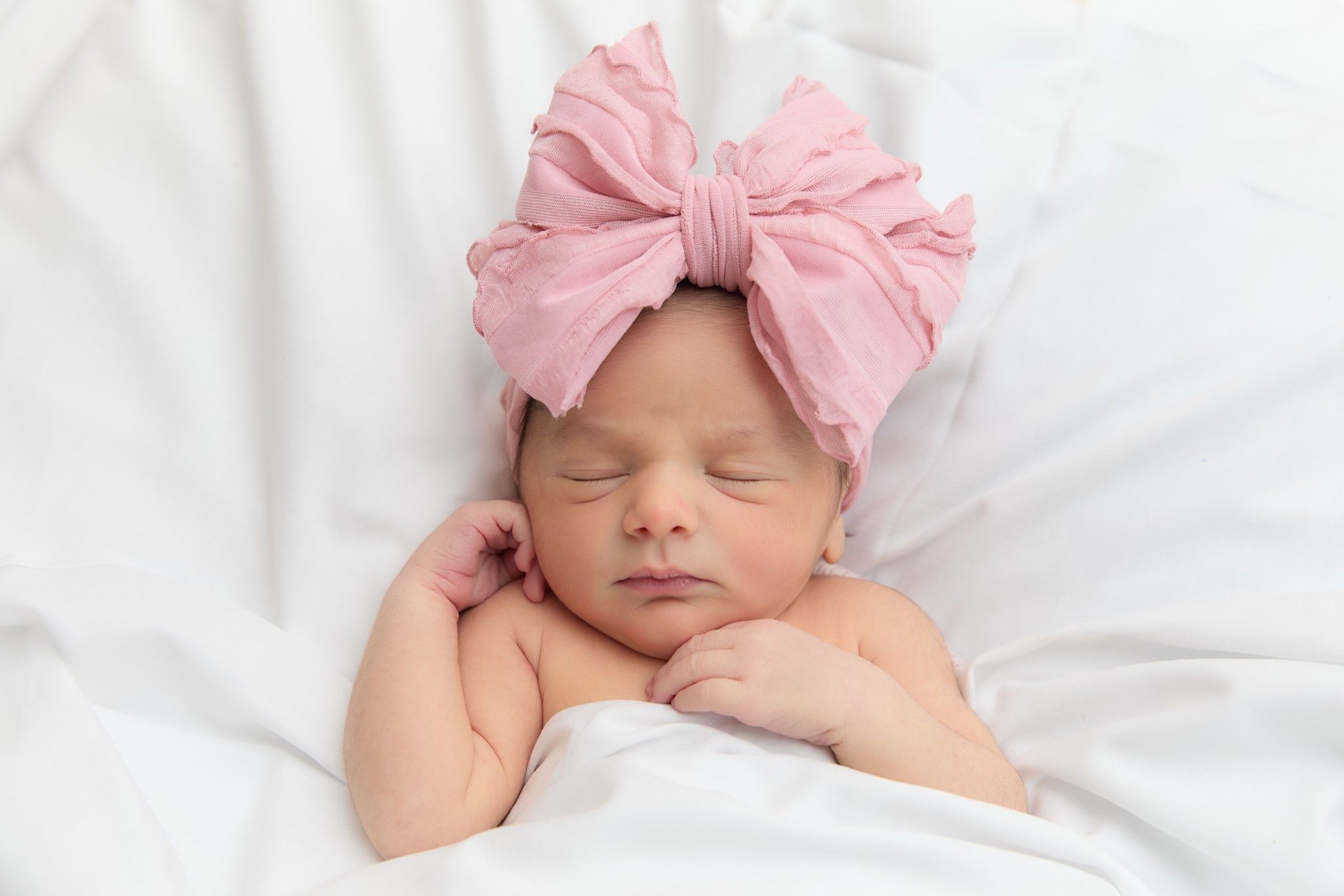 Siena’s pink headband bow is on sale! 🎀 

Love how stretchy and comfortable the material is, without having to worry about the headband being too tight on her head 💓

#LTKSaleAlert #LTKBaby #LTKmomlife