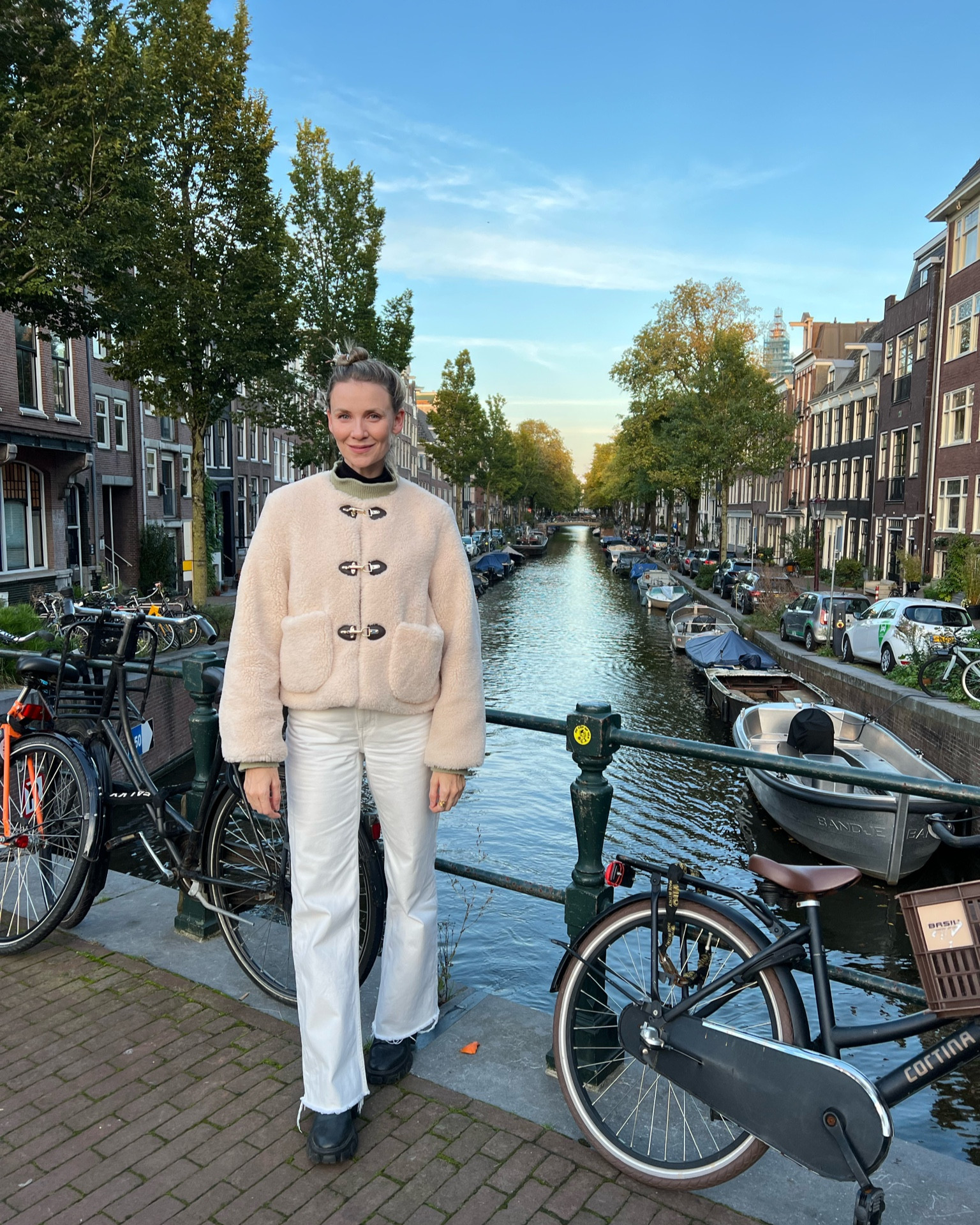 Borg jackets and blue skies  🧸 Jacket old Zara, have tagged similar 🤭

#LTKeurope #LTKuk #LTKstyletip