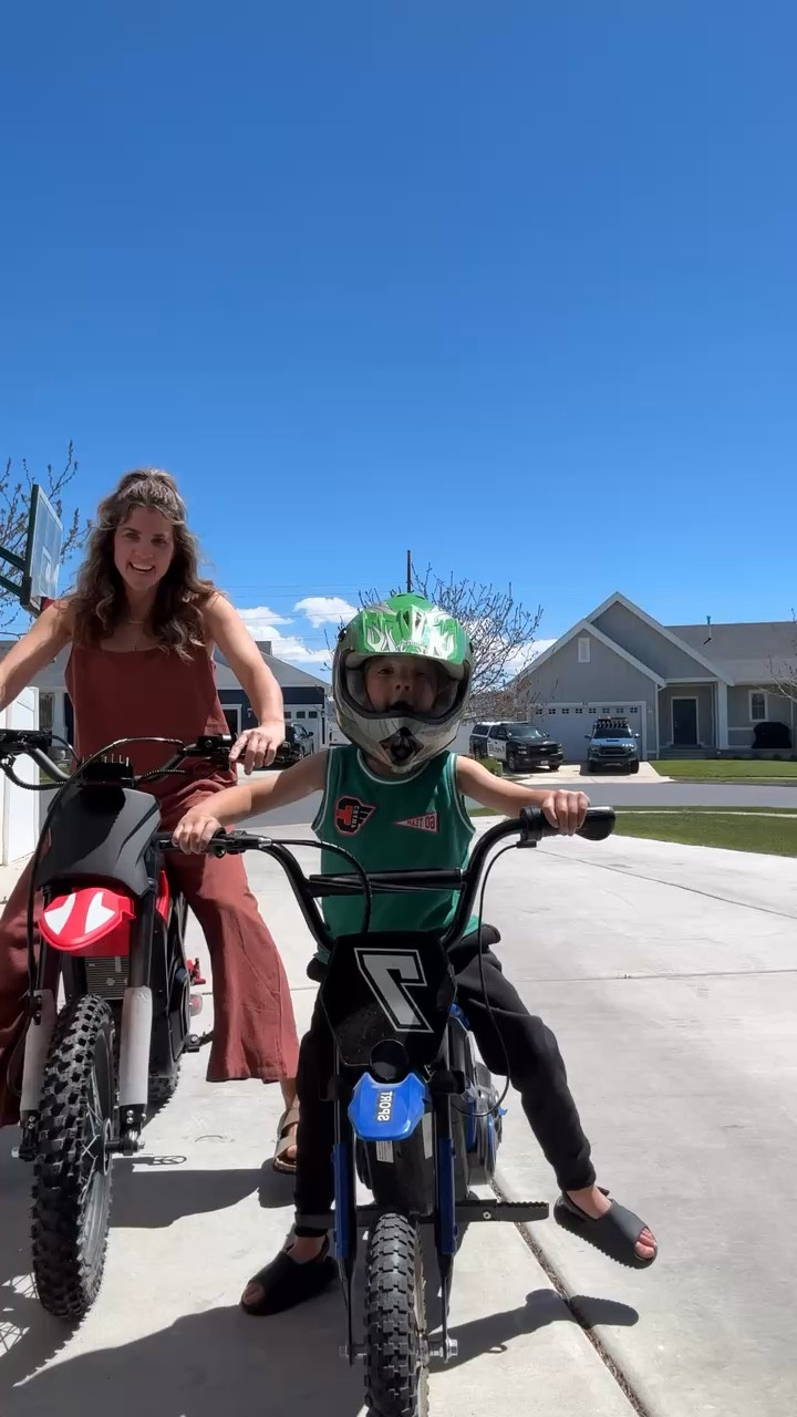 Electric motorcycles