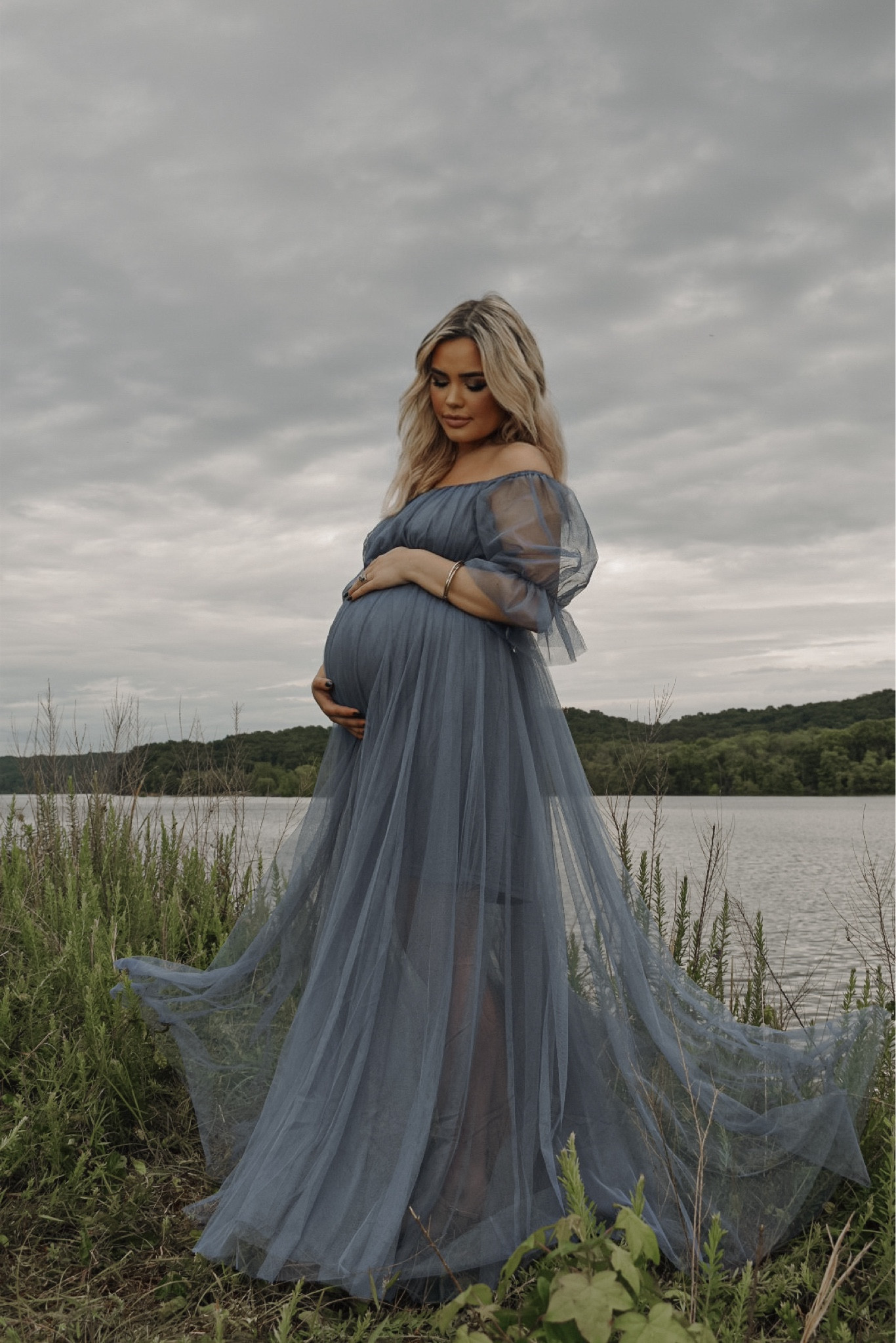 Wearing size large @32 weeks ☁️💙🫶🏼

#LTKBaby #LTKFindsUnder50 #LTKBump