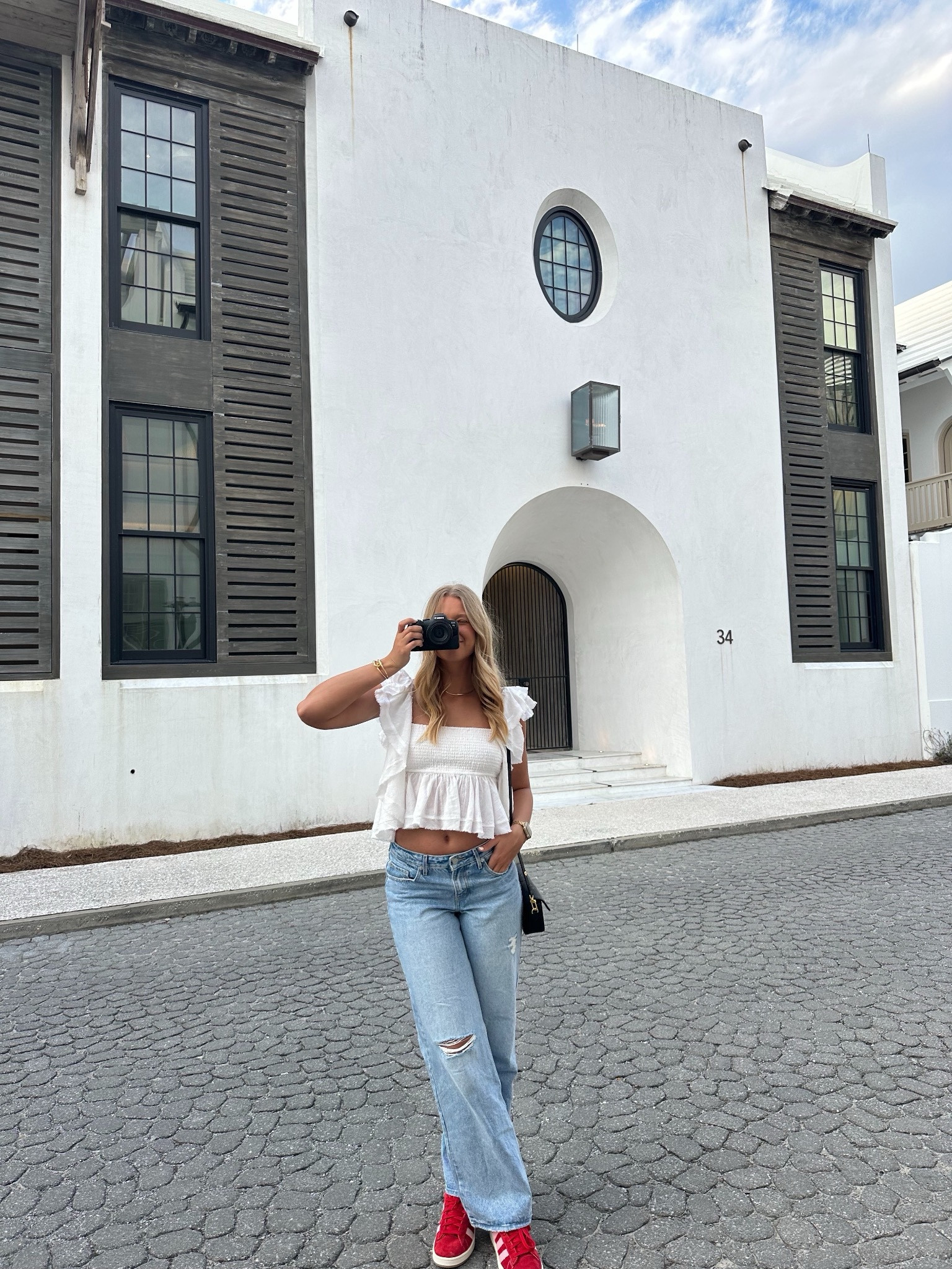my fav jeans!
& the best camera lens to travel with