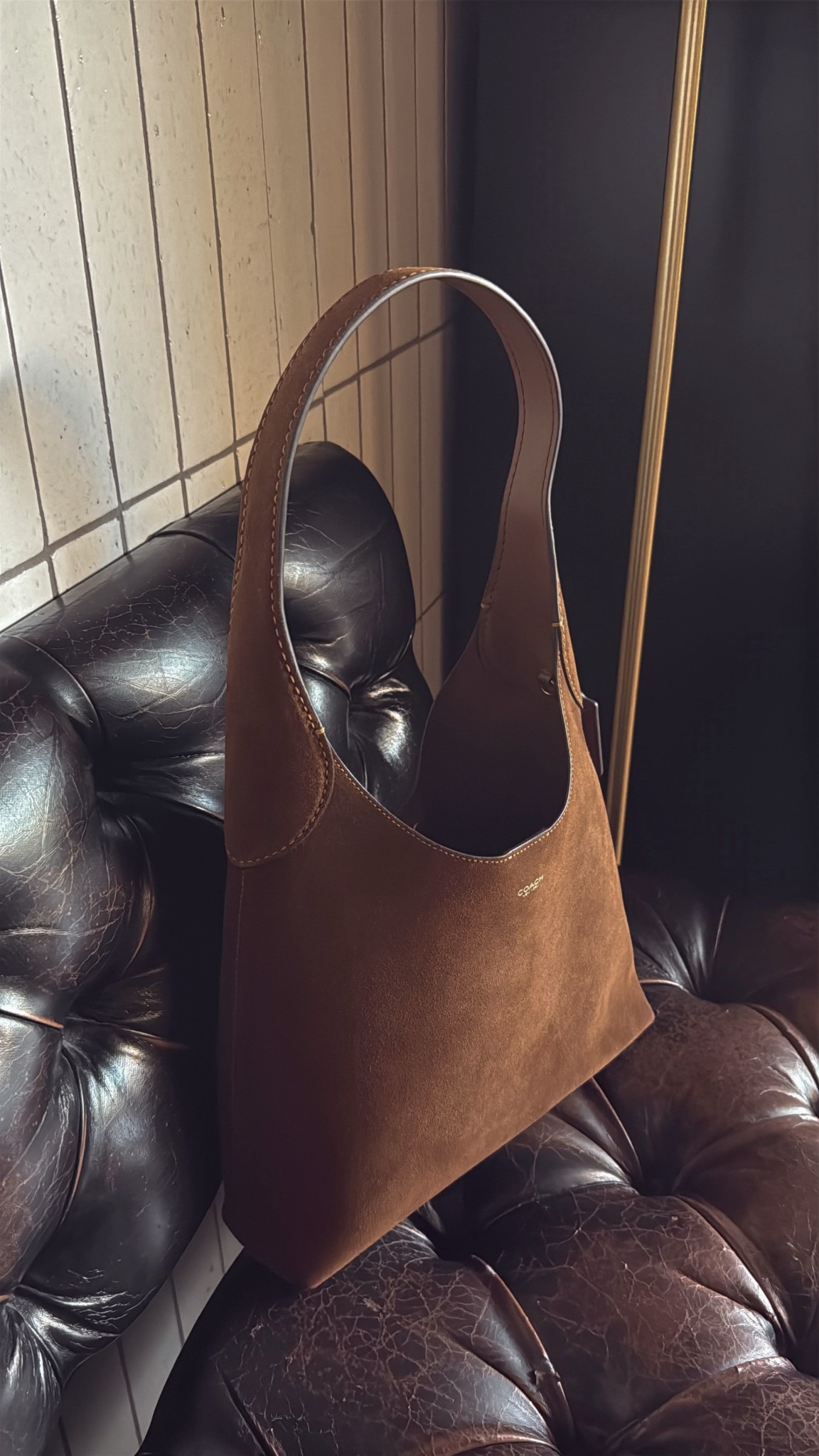 The perfect fall bag 💼 coach Brooklyn 28 brown suede purse 

#LTKSeasonal #LTKStyleTip #LTKautumn