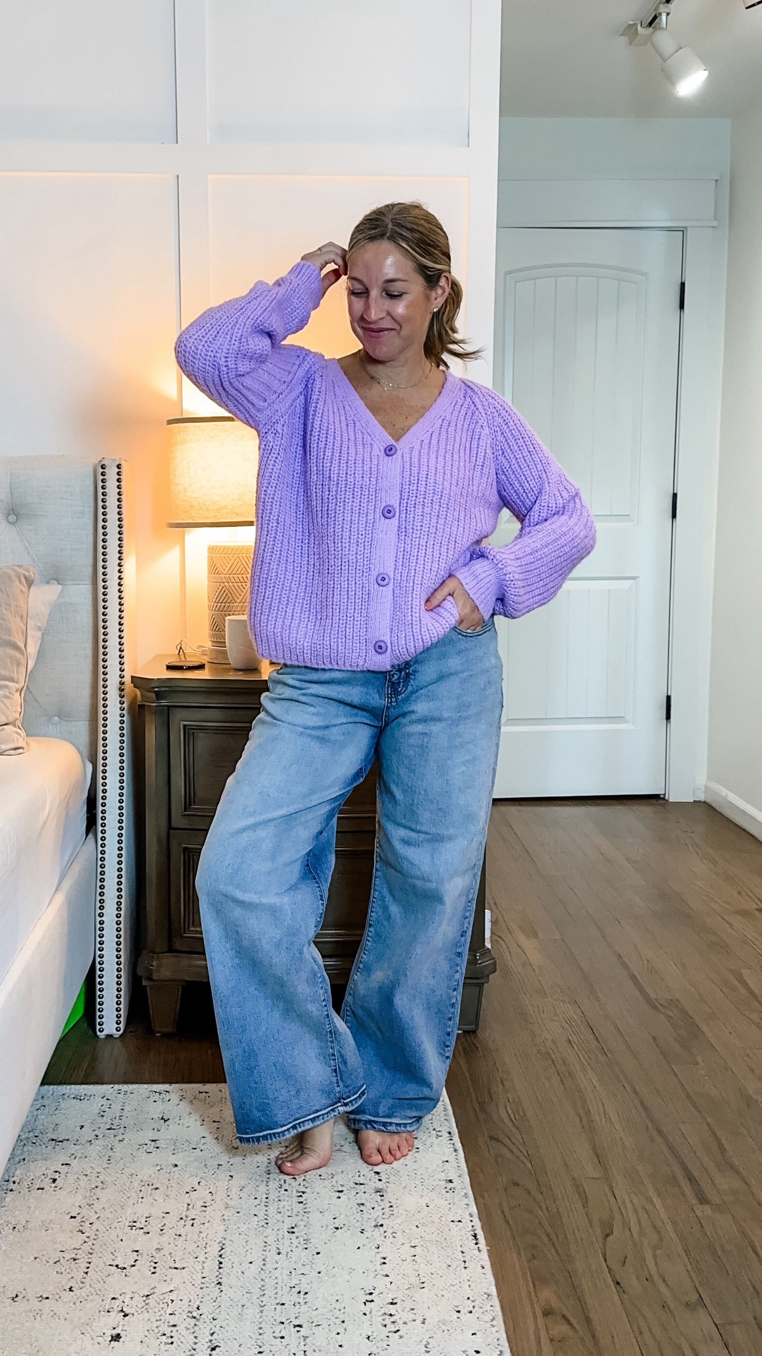 Medium sweater but a small would’ve been fine as you can see. Jeans are an 8 but I could’ve done a 6 for more a more fitted look  

#LTKFindsUnder50 #LTKOver40 #LTKMidsize