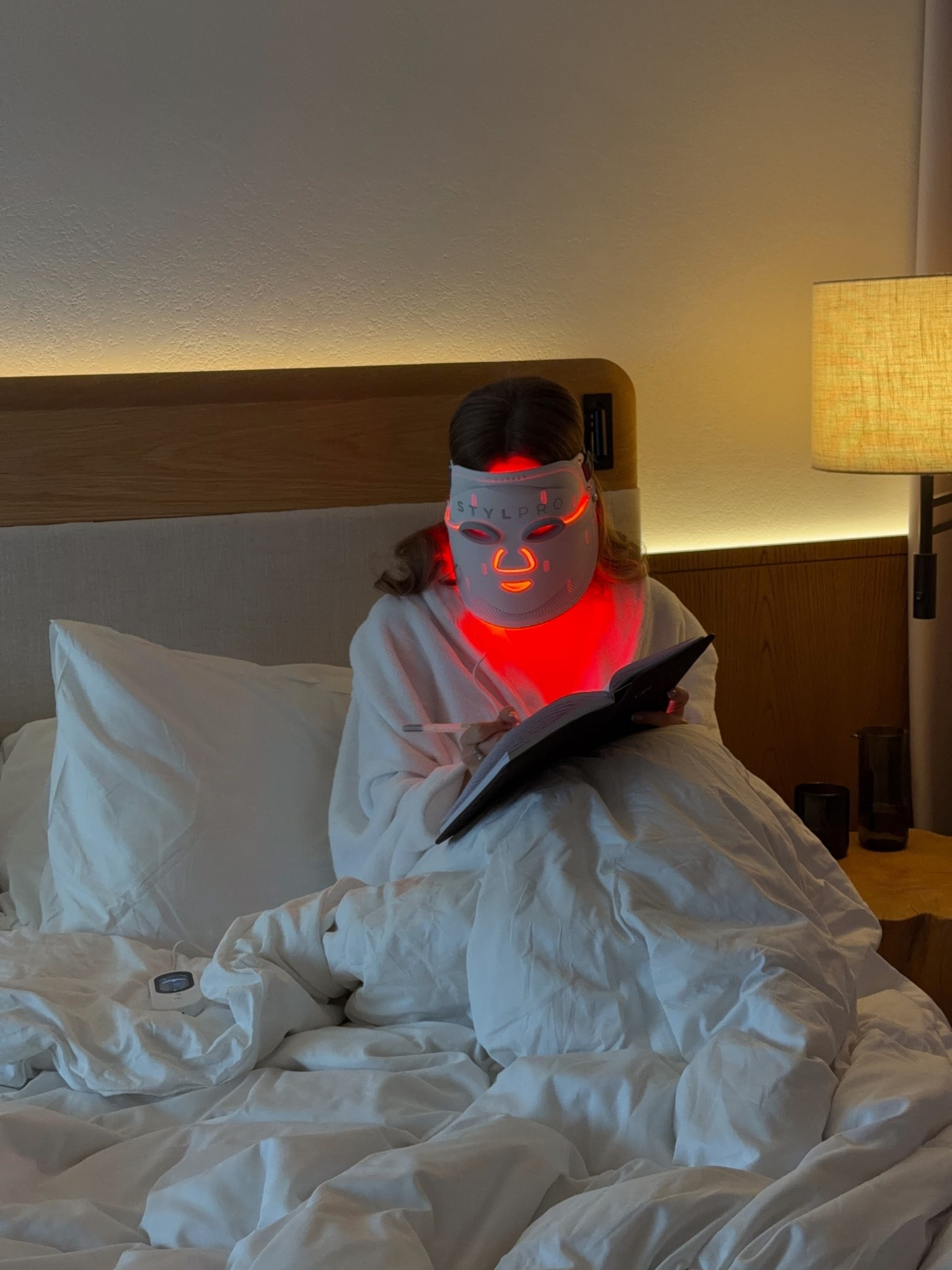 LED 5-in-1 mask from Stylpro - gift guide idea for Christmas