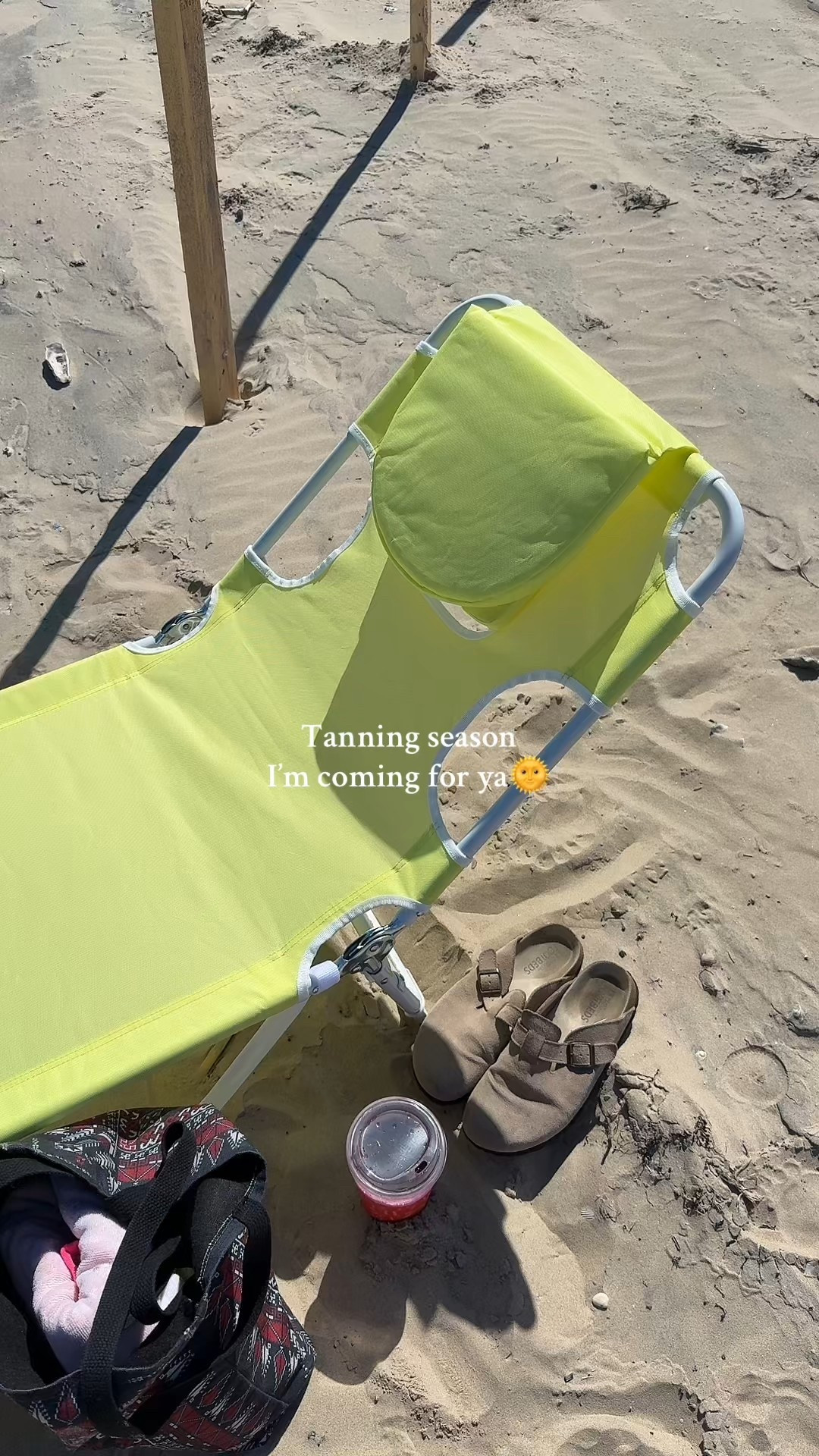 Best beach chair for tanning☀️🧡 

#LTKSpringSale #LTKFindsUnder50 #LTKSwim
