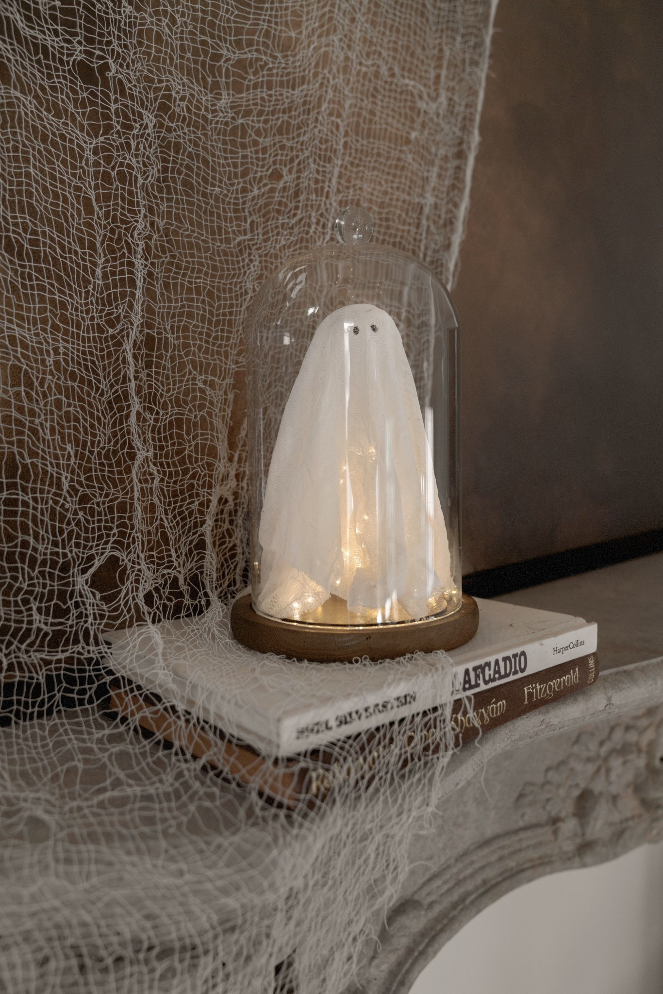 A closer look at my DIY Pottery Barn Ghost Cloche! I posted a video tutorial the other day but wanted to link the supplies again incase you want to try it 🤎

#LTKHome #LTKSeasonal #LTKHalloween