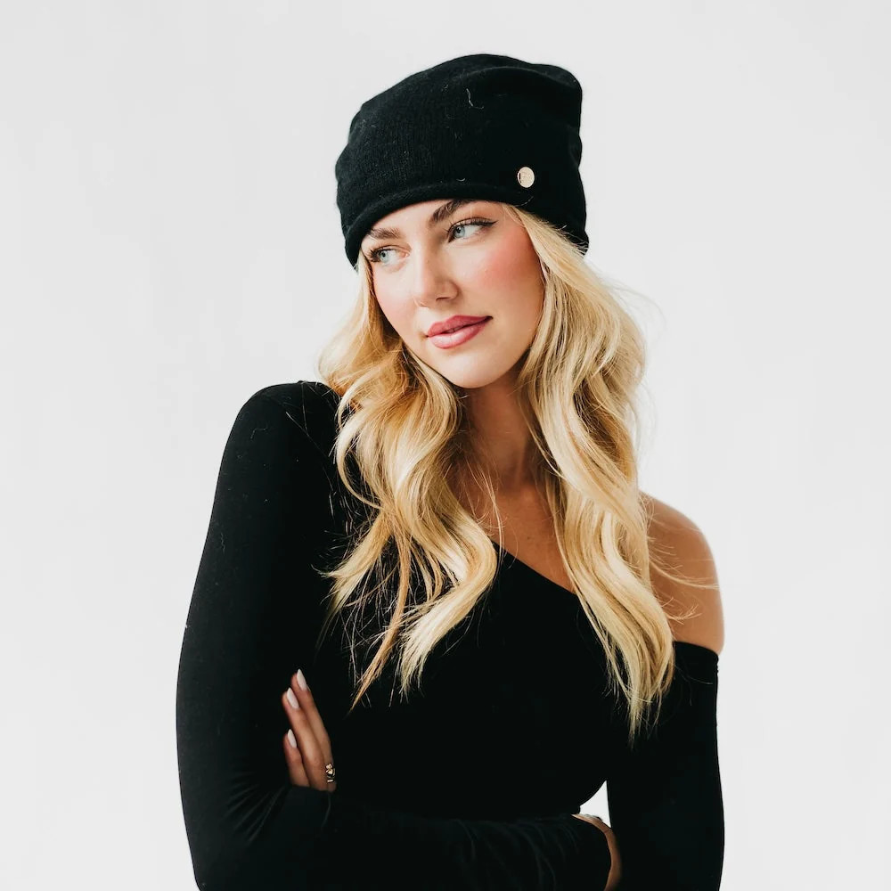 Cable Rolled Edge Cashmere Beanie | Pretty Simple