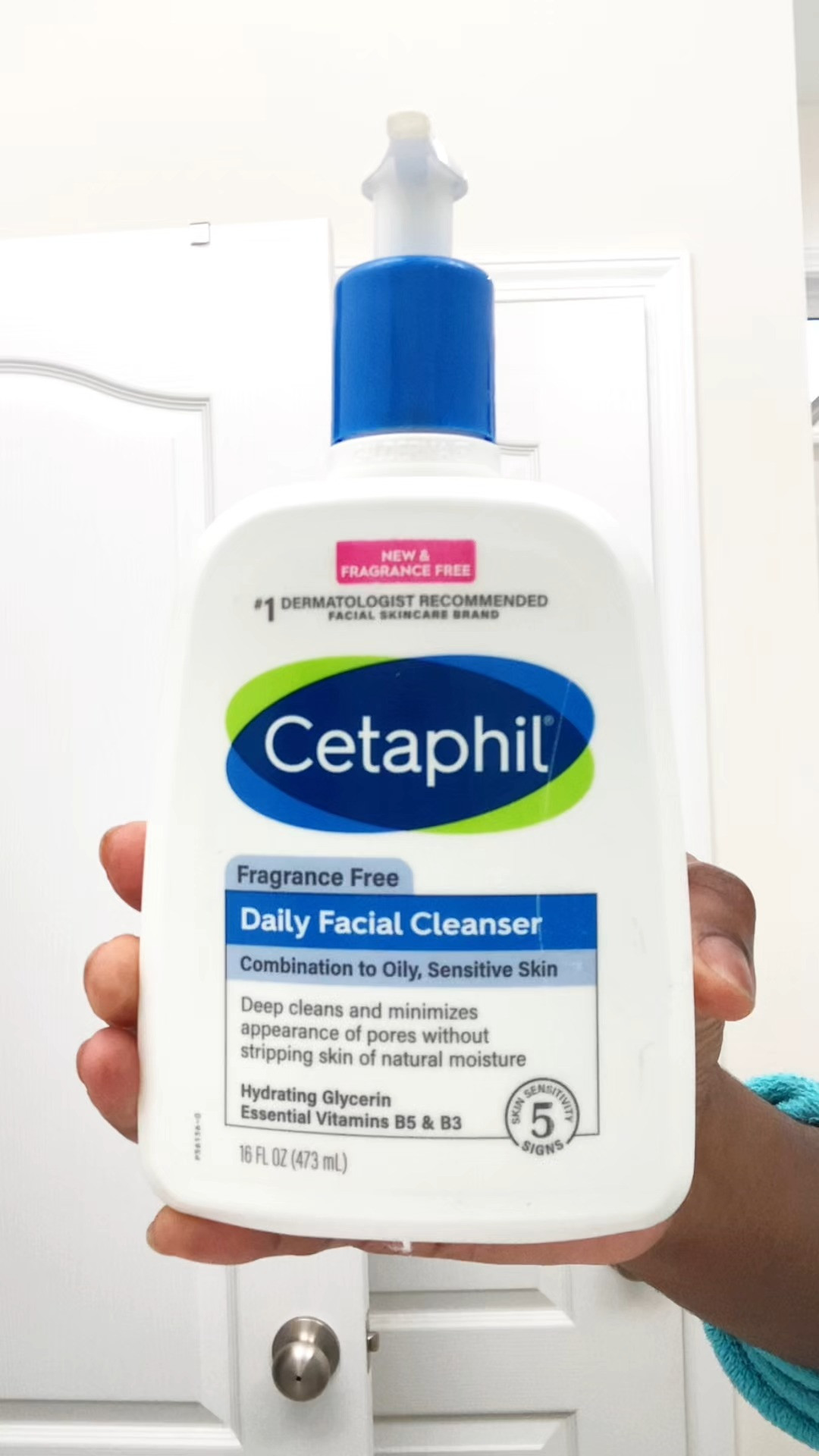 Guess what's on sale at Ulta? This Cetaphil cleanser. I use it mostly at night when removing my makeup and sometimes during the day (it's good to use both day and night if you'd like). It cleans without drying out my skin.
#LTKskin #oilyskin #skincare 

 #LTKOver40 #LTKSaleAlert #LTKBeauty