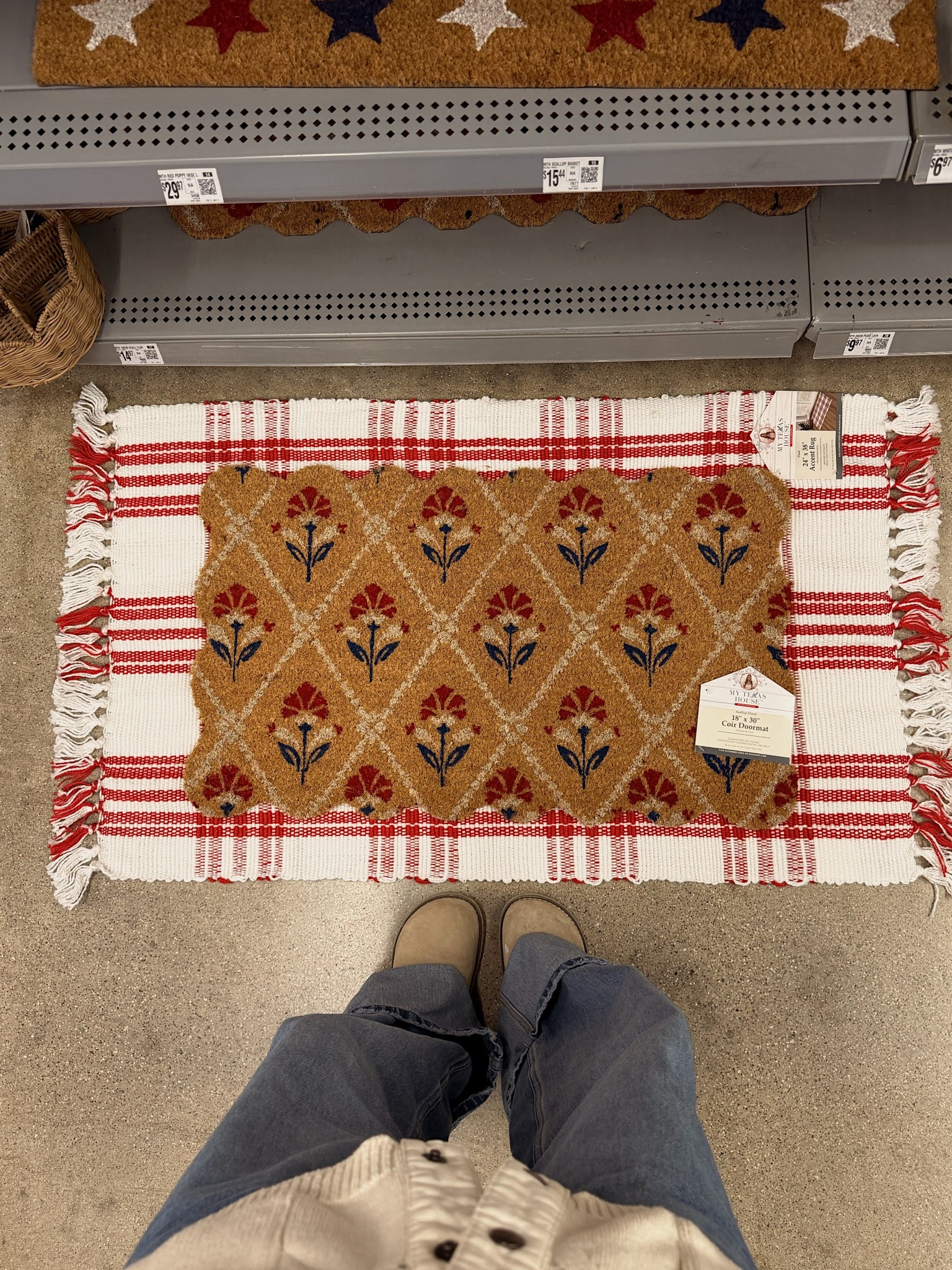 The rug layers 😍🇺🇸