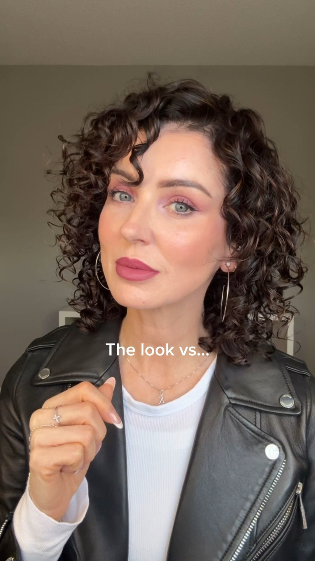 Eyes & Lips ♥️
Bobbi Brown eyeshadow crayon 
Radiant Ride / Brazen 
Lipstick - Lucia 

#LTKOver40 #LTKHoliday #LTKBeauty