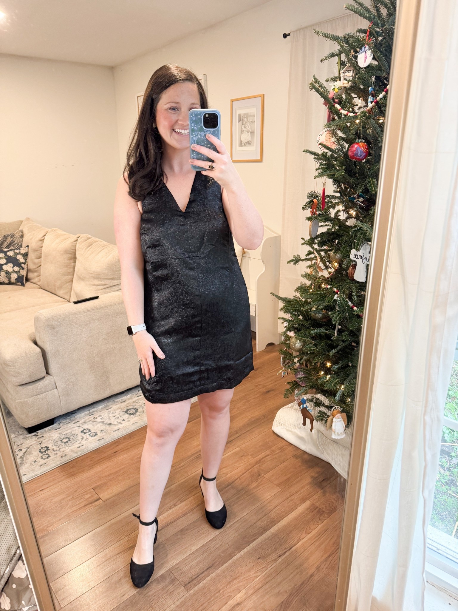 Holiday dress. Christmas dress. nYE outfits from Walmart 