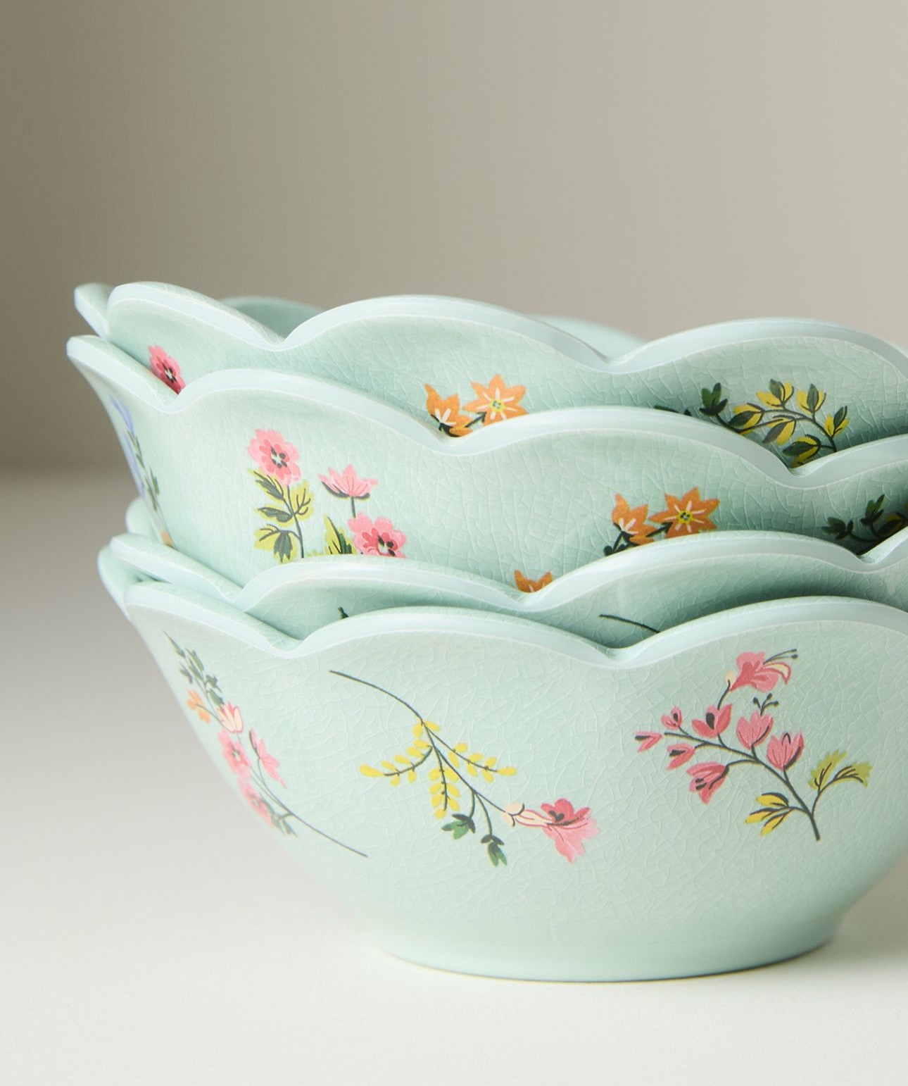 ANNETTE FLORAL MELAMINE COLLECTION IN SKY 
I love this set- so fresh and cheerful for spring and summer! And the nut bowls 😍