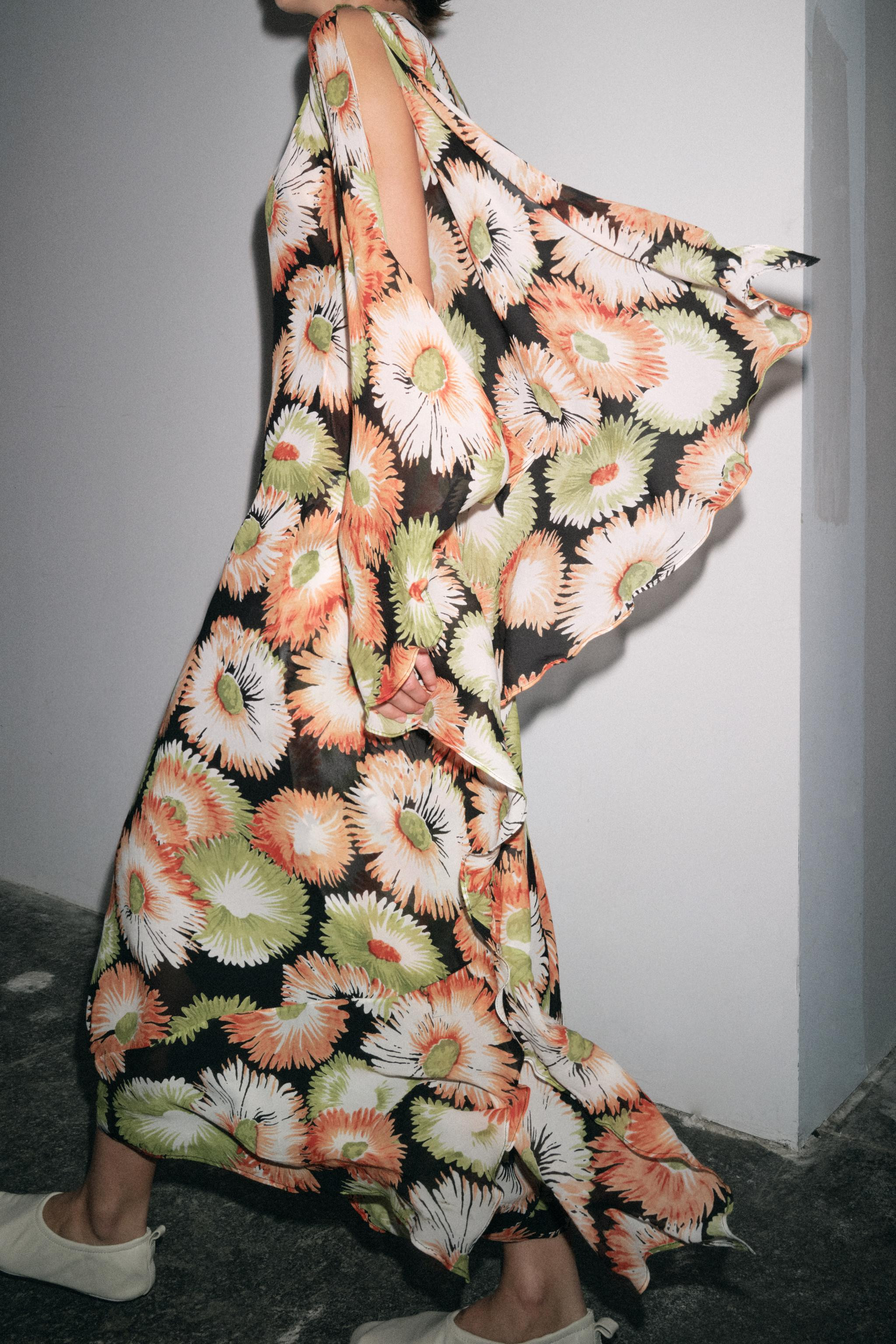 Zara US — shop this pick from Emily's edit