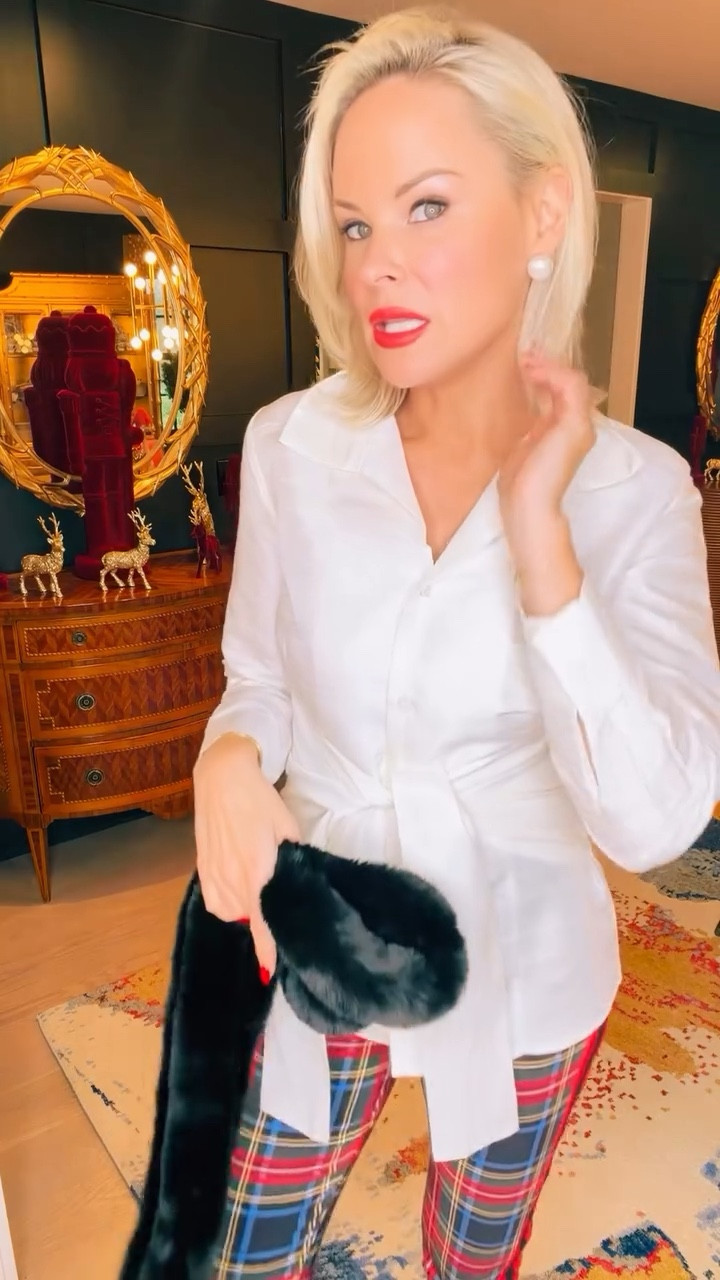 This top is a must-have addition to the wardrobe 🤍 #teggyfrenchholiday #preppystyle #madforplaid