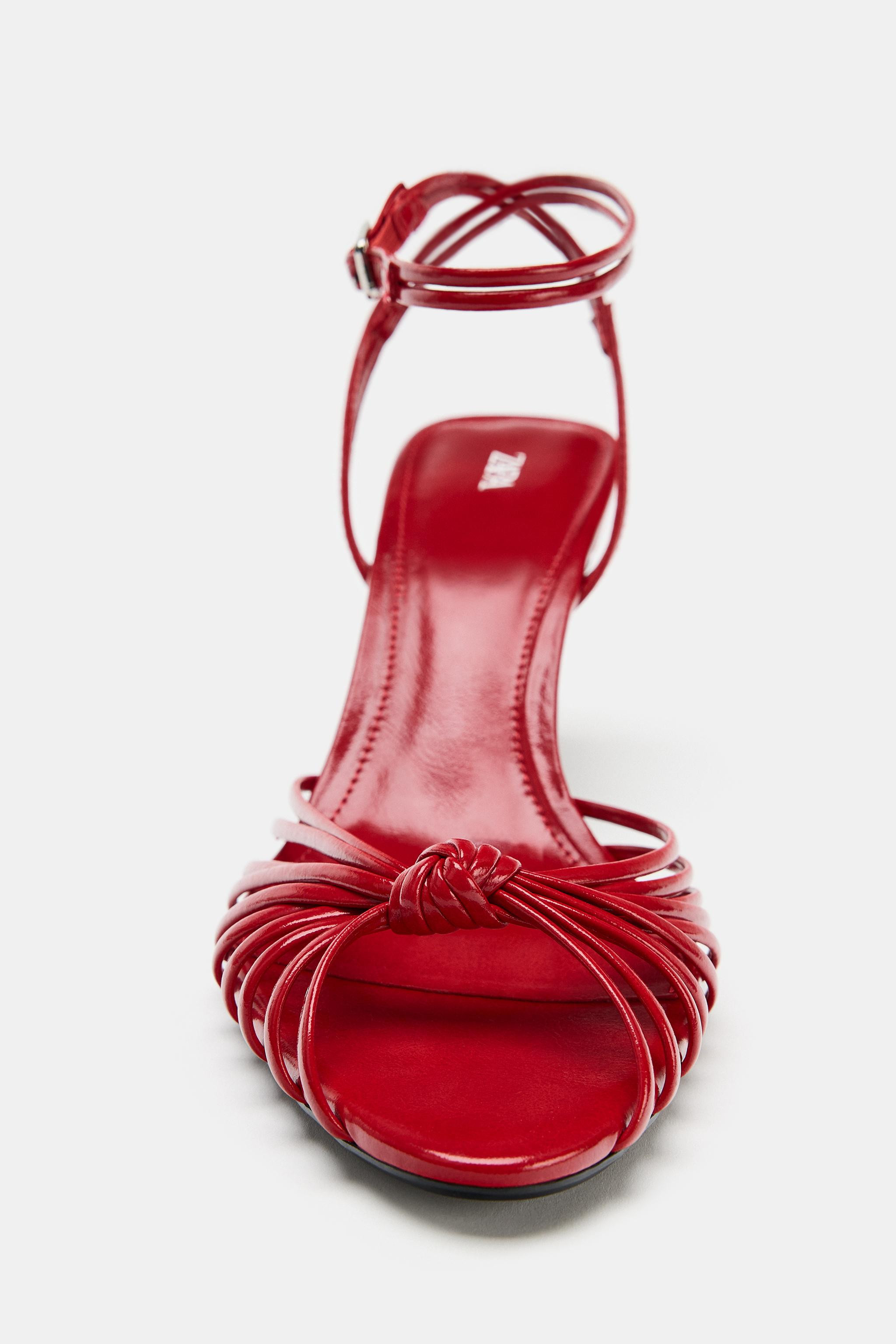 Sandals with a patent finish. Fisherman style. Knot detail at the front. High stiletto heel. Ankl... | Zara US