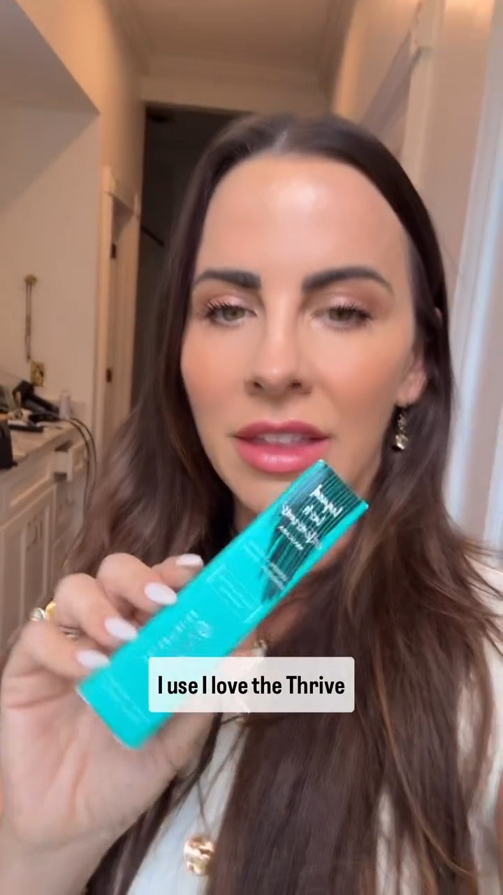 ✨ Holy Grail Mascara Alert ✨

I’ve officially found the one — and it’s the Thrive Causemetics Liquid Lash Extensions Mascara 🙌

This is hands down my absolute favorite mascara of all time. Why? Because it doesn’t run, smudge, or flake — ever. Not even on humid days, during long work hours, or through emotional moments (yes, I’ve tested it all 😅).

The formula gives your lashes that beautiful, long, lifted look—like you just stepped out of a lash extension appointment, but without the hassle (or price tag!). It uses Flake-Free Tubing Technology™, which wraps each lash in lightweight “tubes” for serious length and definition — and it comes off easily with warm water. No tugging, no raccoon eyes.

The Jet Black shade is rich, bold, and perfect for everyday glam or a night out. Plus, it’s vegan, cruelty-free, and supports a cause, which makes me love it even more. 💚

If you’ve been searching for a mascara that actually does what it claims, this is it. Trust me, your lashes will thank you.

#LashGoals #ThriveCausemetics #NoSmudgeMascara #CleanBeautyFavorite