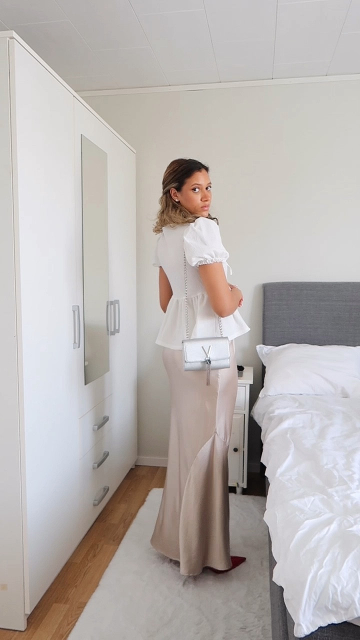 Styling my satin skirt✨


#LTKstyletip #LTKeurope #LTKsummer