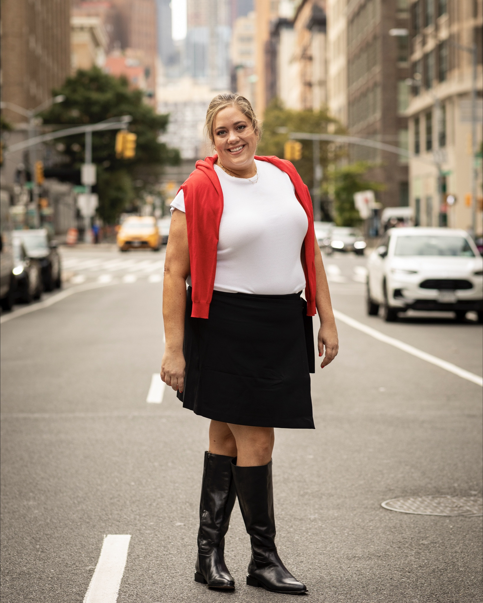 I love the Everlane boxy tees. I'm in the XXXL here, which is really like a size 20 so it fits a little tighter on me. But it's the perfect white tee on me. not see through. Perfect neckline for under sweaters (maybe size down for that?) you can always get 3 for $60
Or just add to your order when it's on sale  
