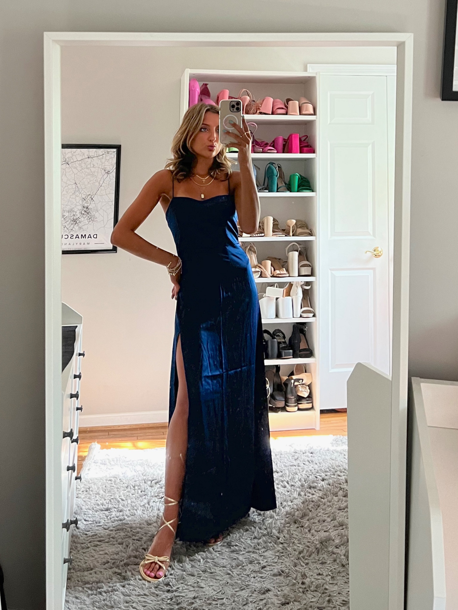 Summer wedding guest dresses from Abercrombie. 15% off all Abercrombie today + stack an extra 15% with code AFVIVIANE. wearing an XS 💍