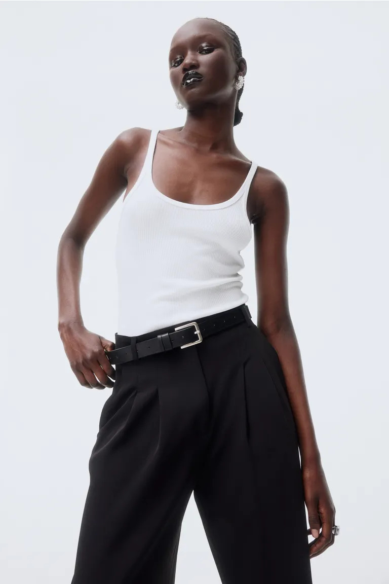 Pantaloni ampi | H&M (FR, IT, ES, PT, BE)