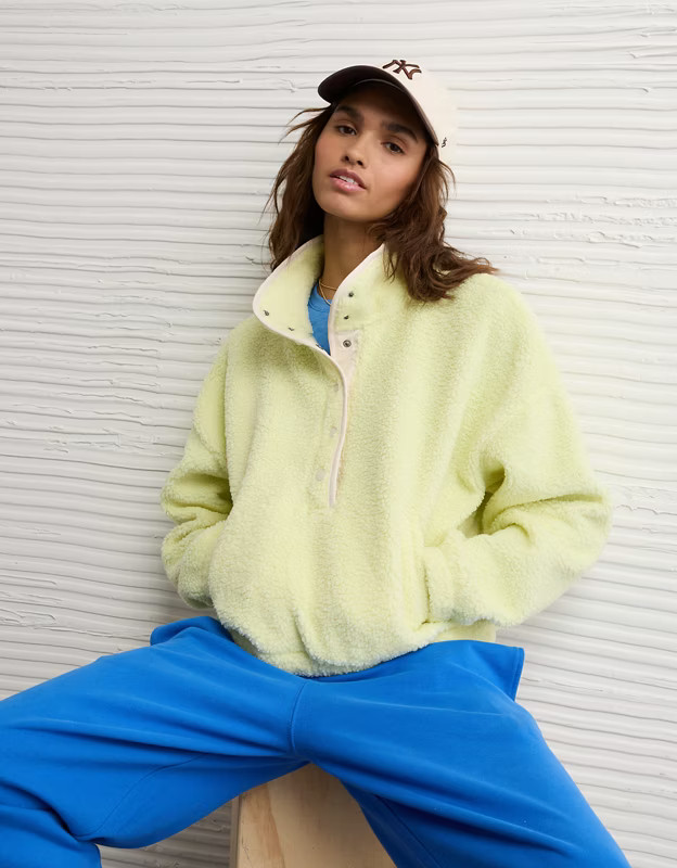 AE Relaxed Sherpa Fleece Henley Sweatshirt | American Eagle Outfitters (US & CA)