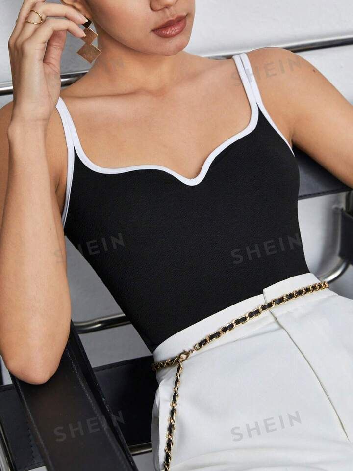 SHEIN BIZwear Women's White & Contrast Trim Heart Neckline Black Cami Top | SHEIN