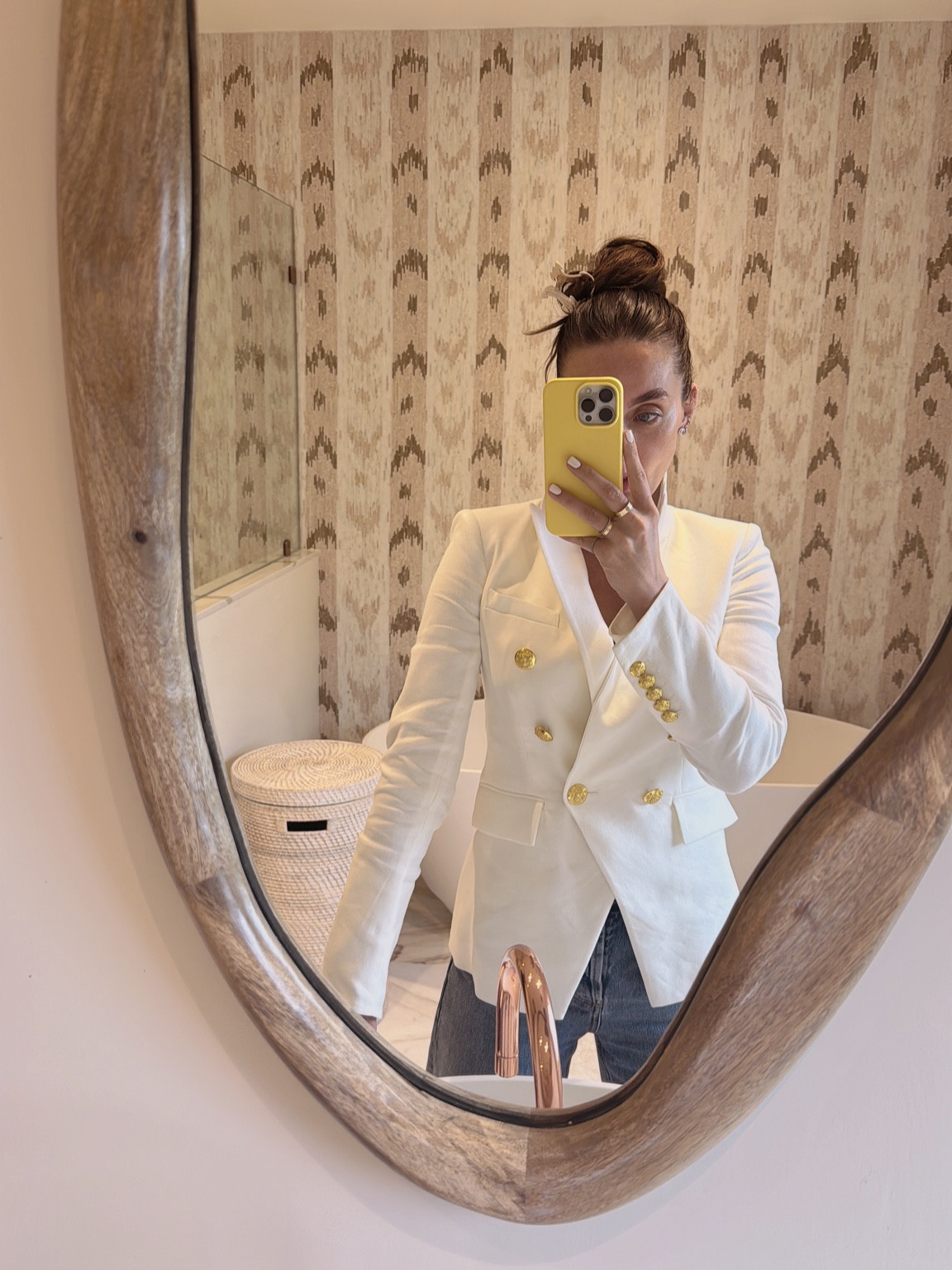 Such a great blazer. Linked an affordable option as well