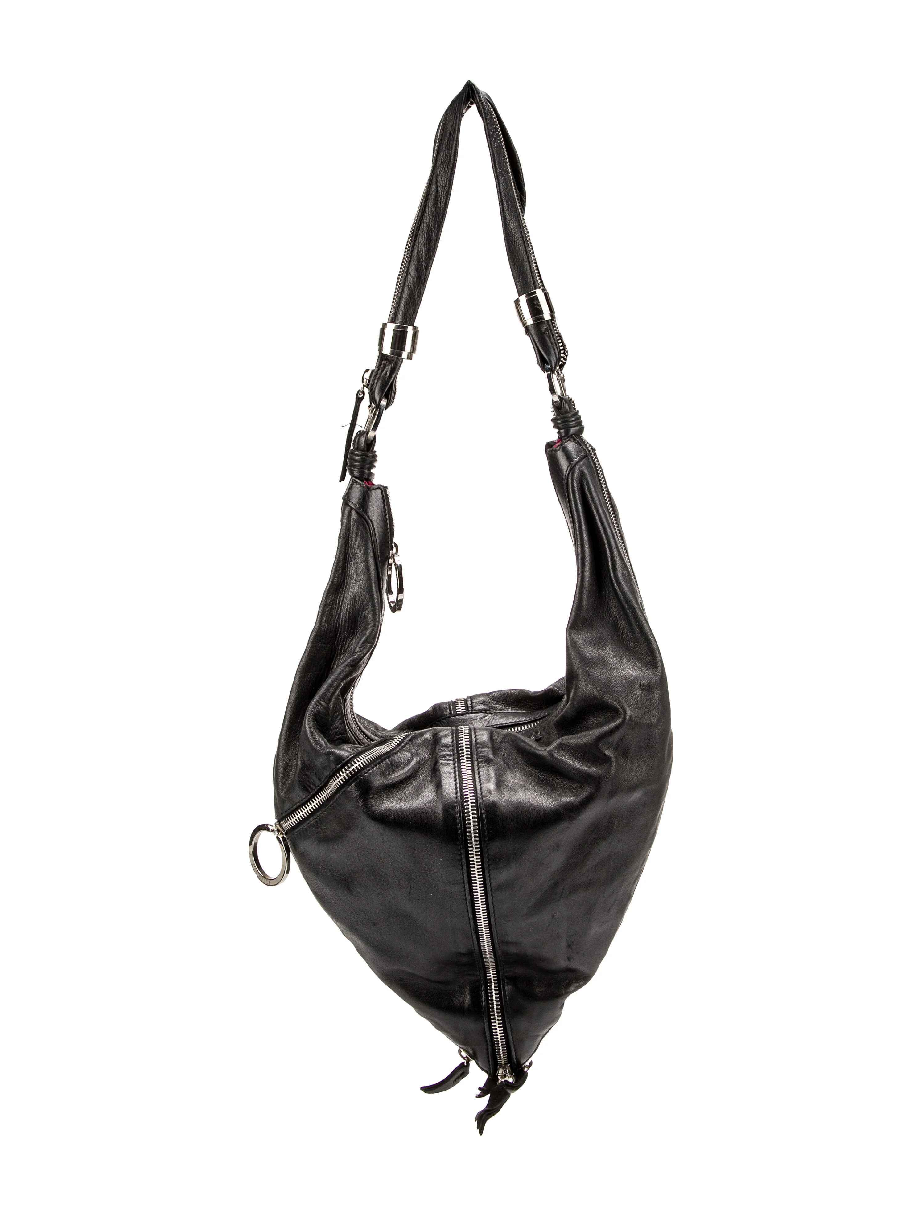 Solid Leather Shoulder Bag | The RealReal
